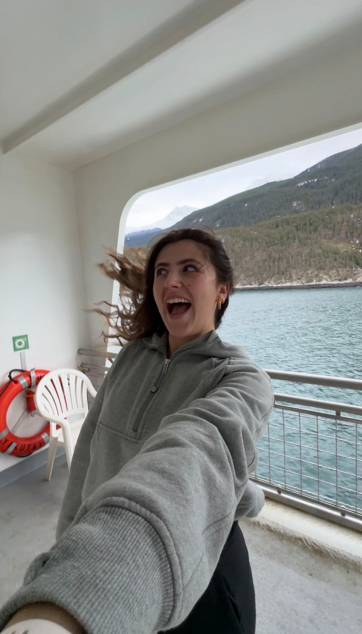 Ferry fit⛴️✨🏔️

#LTKTravel #LTKdayinmylife #LTKActive