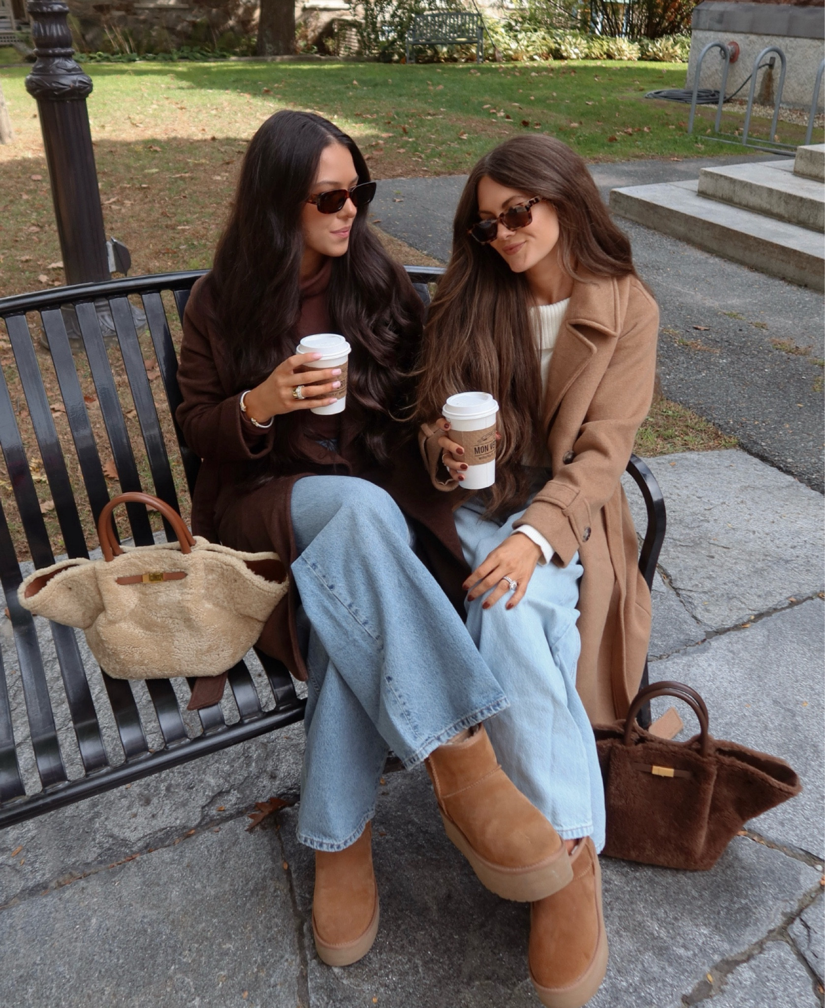 Vermont ‘fits 🍂🍂 wrap coat, Abercrombie, fuzzy handbags, Demellier bag 

#LTKSeasonal #LTKWatchNow #LTKGiftGuide