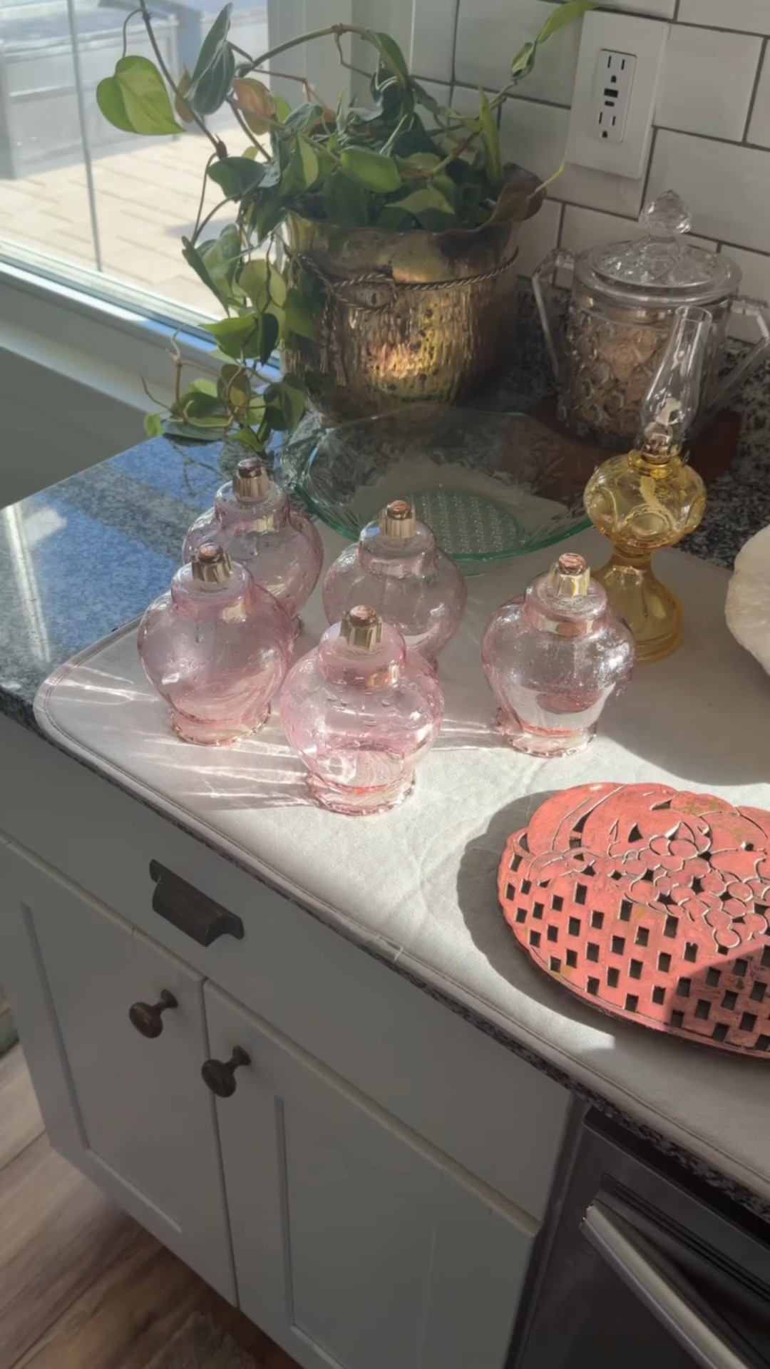 📣January is the BEST month for thrifting!📣