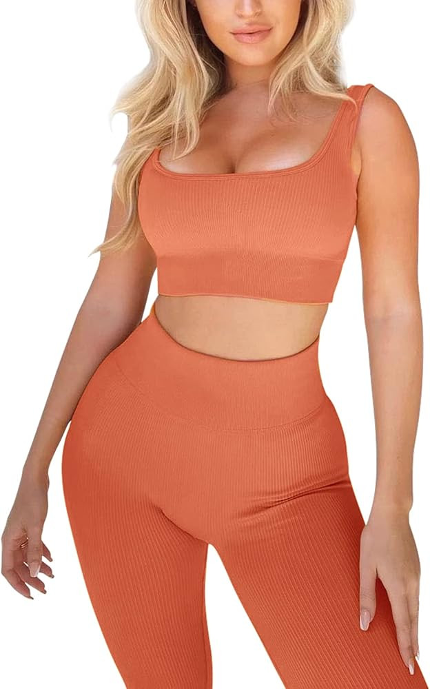 Seamless Ribbed Set  | Amazon (US)