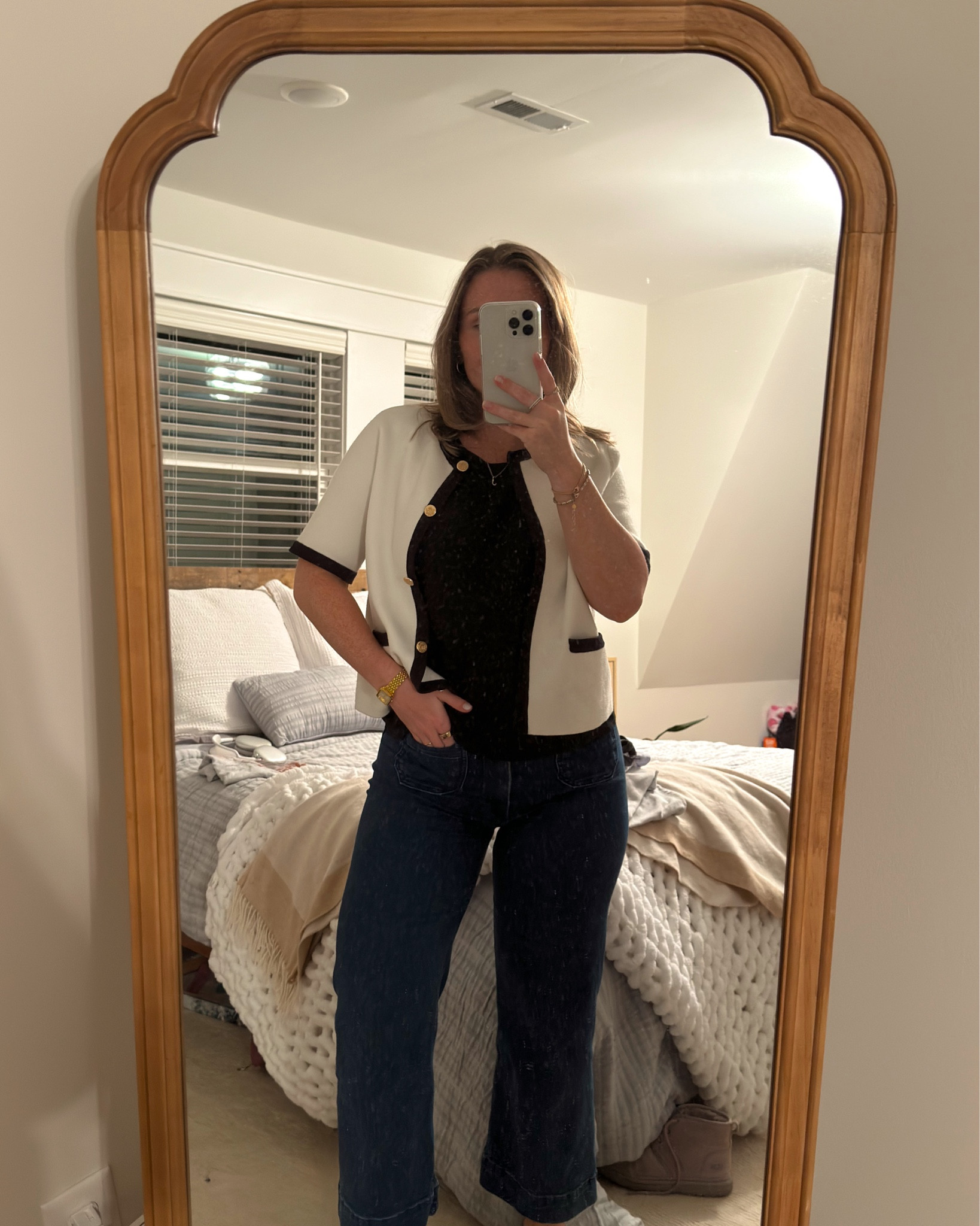 My favorite abercrombie sweater paired with a black tank and these maeve jeans from anthropologie! Such a cute and comfortable outfit and still looks so put together!



#LTKStyleTip #LTKFindsUnder50 #LTKWorkwear