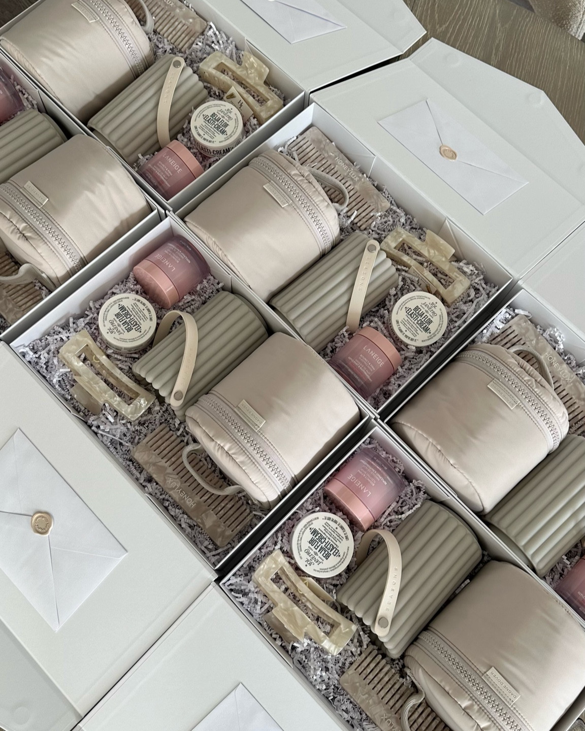 bridesmaid proposal boxes 🤍 wedding / bridal era - bridesmaid ideas 