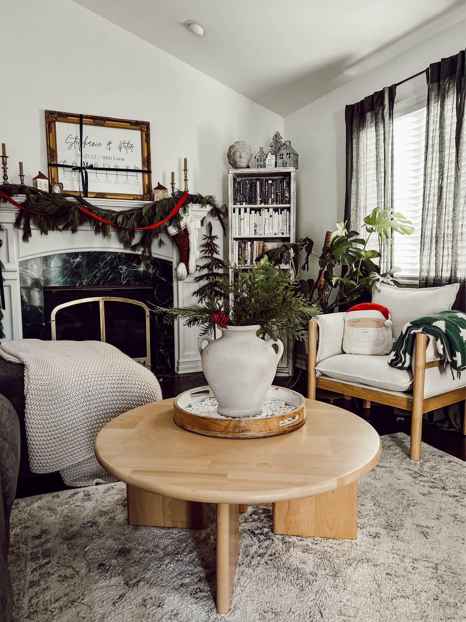 Christmas decor details in the living room 

#LTKHoliday #LTKSeasonal #LTKhome