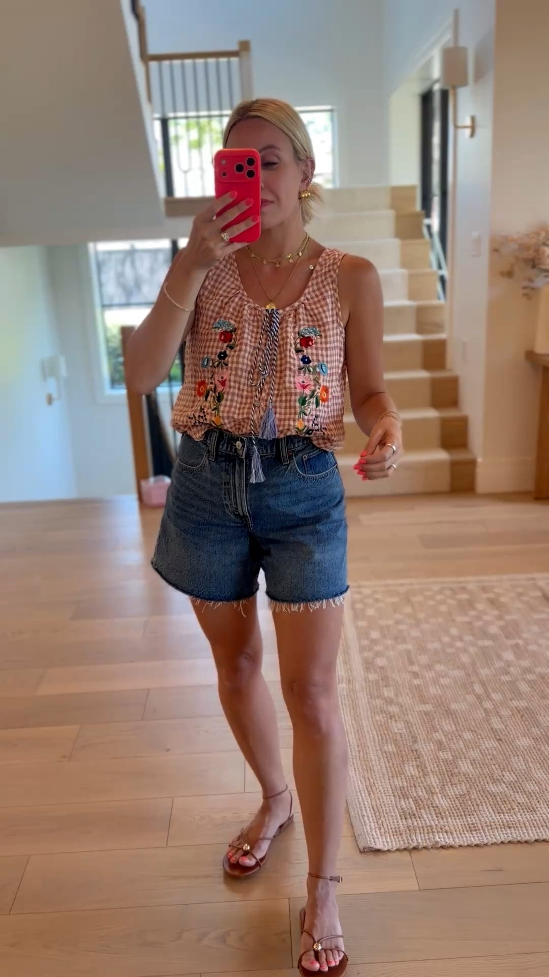 This tank is so cute!

#LTKgrwm #LTKmomlife #LTKootd