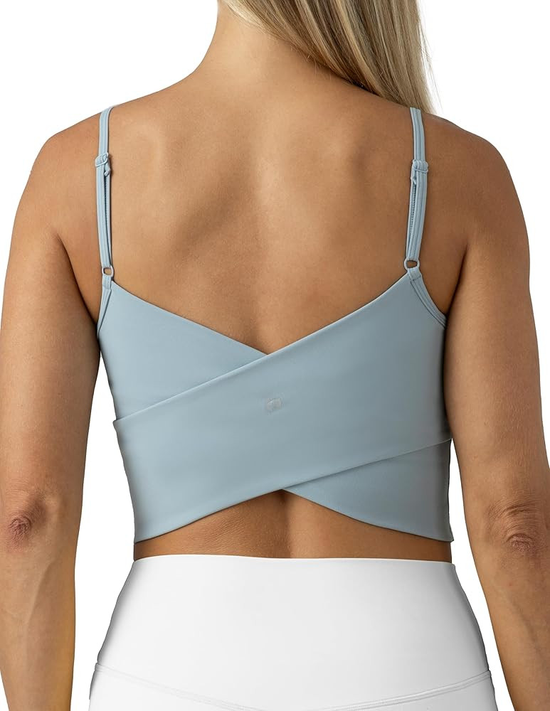 Colorfulkoala Women's Dreamlux Crop Tank Tops with Built in Bra Adjustable Spaghetti Strap Workou... | Amazon (US)