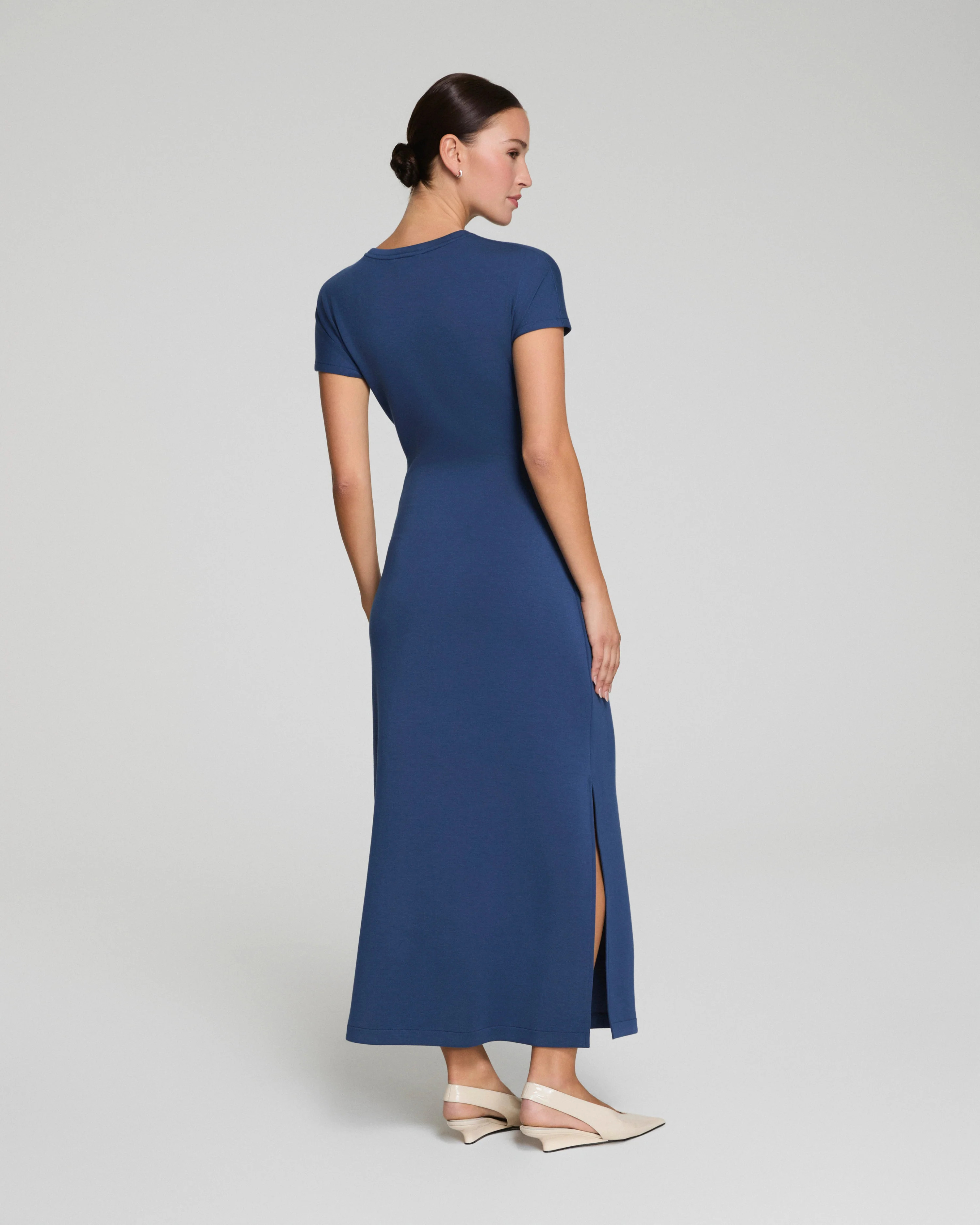 AirEssentials Tie-Waist Maxi Dress – Breathable & Soft | SPANX | Spanx