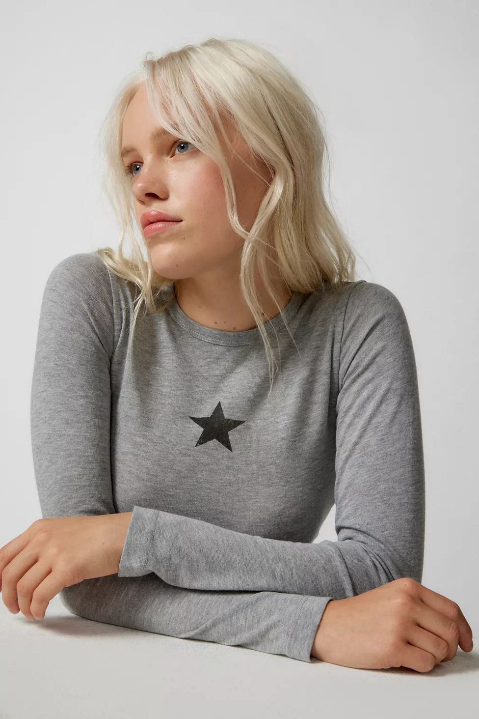 Star Long Sleeve Tee | Urban Outfitters (US and RoW)