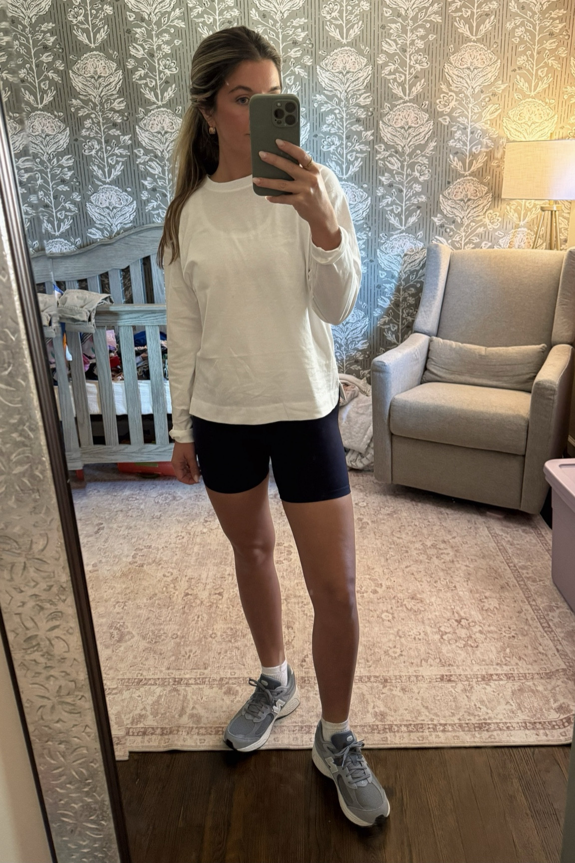 Errands outfit | Mom Outfit | Activewear | Comfy | Casual | Old Navy | Aerie | New Balance 

#LTKSeasonal #LTKTravel #LTKActive