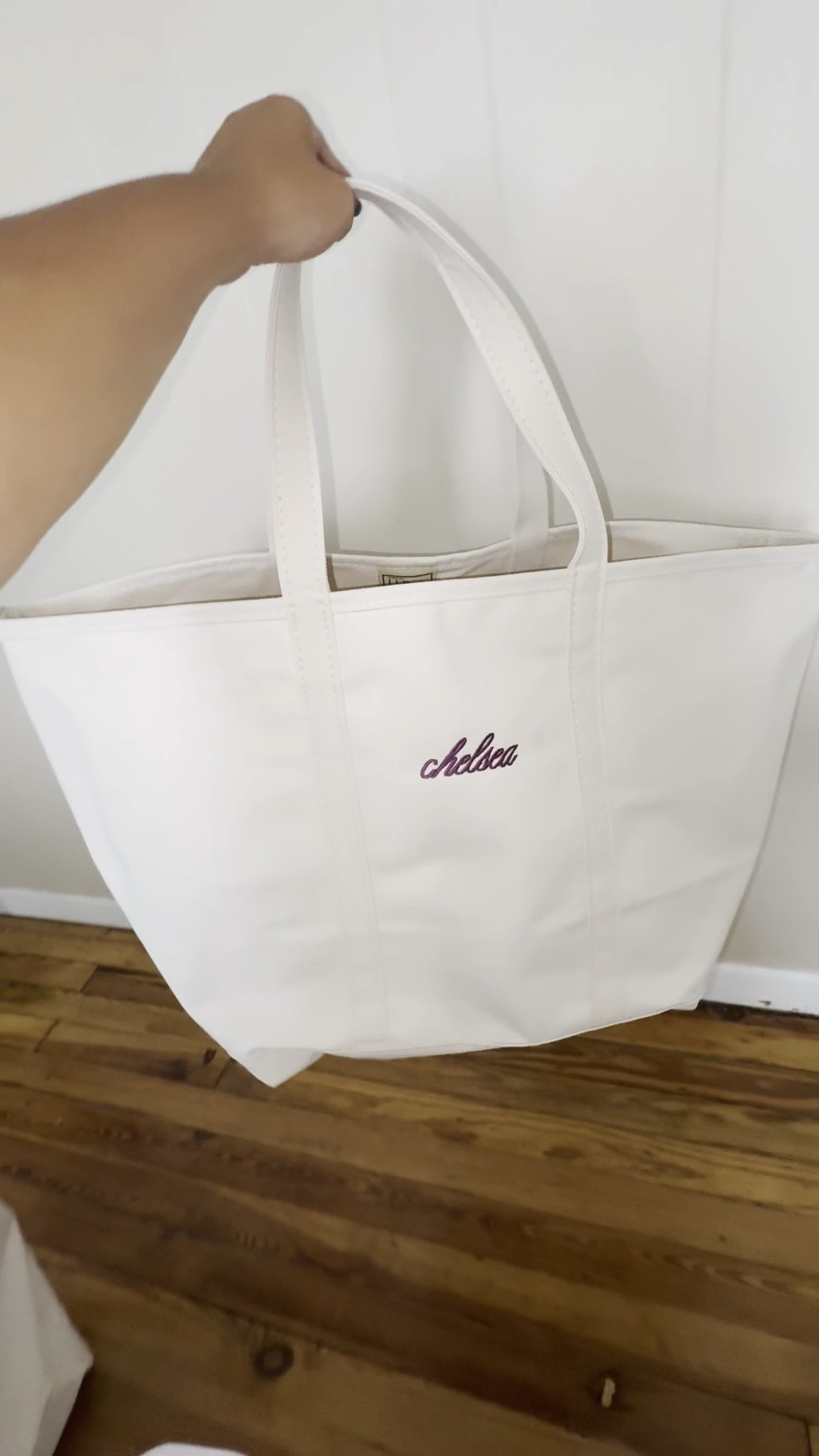 The perfect tote 😊🫶

I did the Large size!

#LTKFindsUnder100 #LTKItBag #LTKFindsUnder50