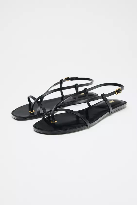 FLAT SANDALS WITH METALLIC DETAIL | Zara US