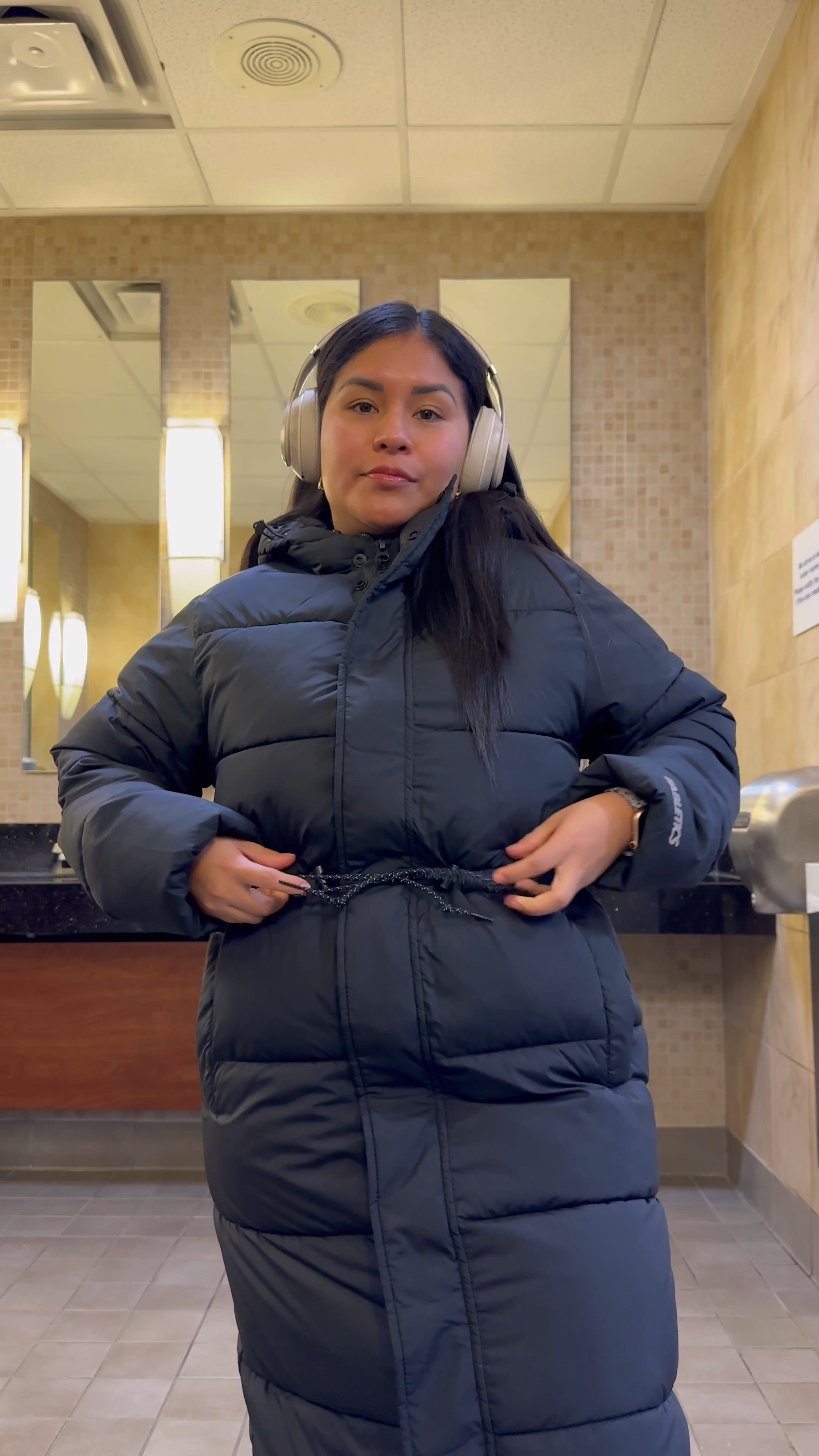 Comfy puffer coat , perfect for this fall & winter . Wearing size small 

#LTKSeasonal #LTKActive #LTKFitness