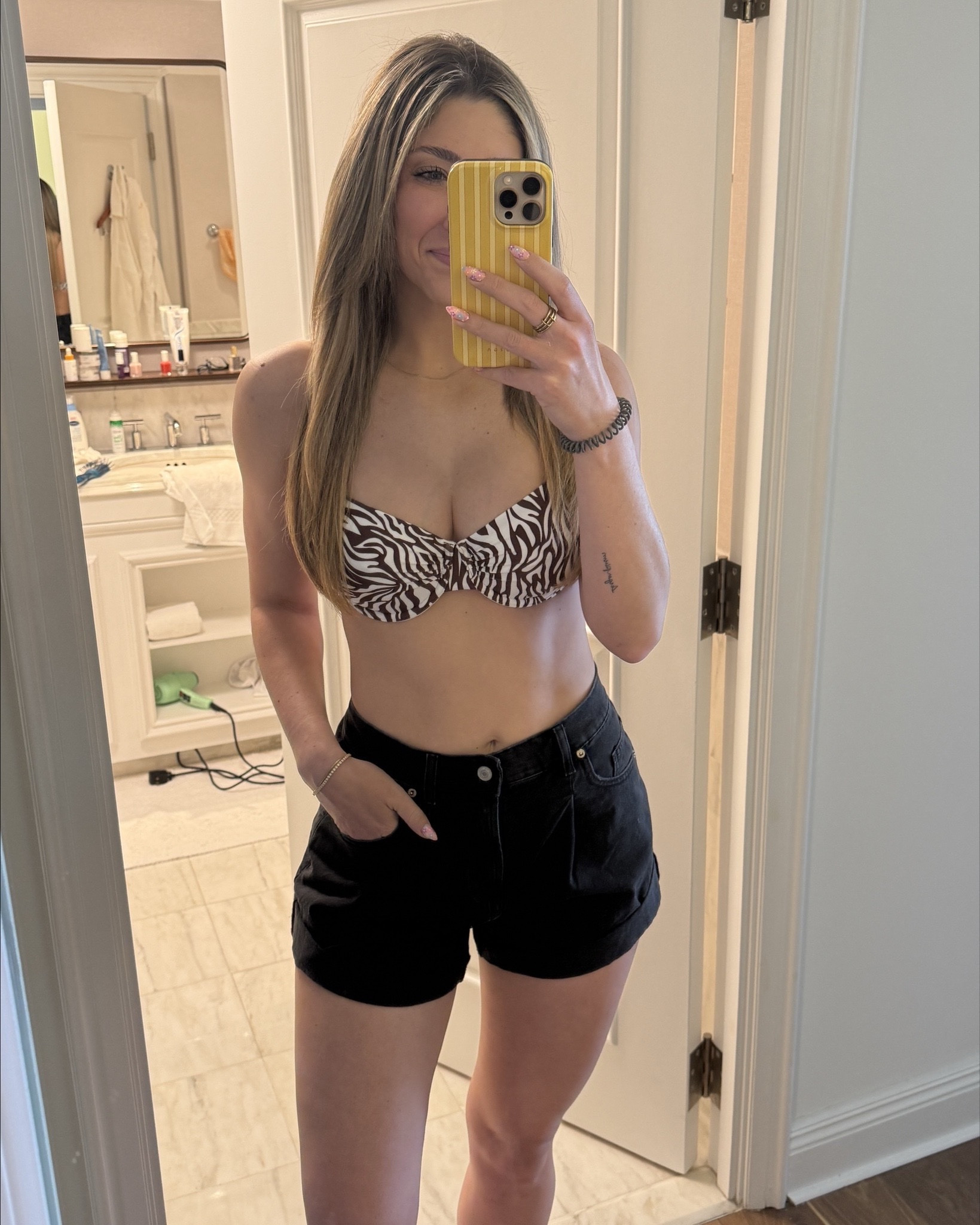 Swimming into summer with Abercrombie! 25% off all items!!!

Use code SAMANTHAX5 at Burga for $$ off!! 

Abercrombie MDW Sale finds🇺🇸

tts: m, shorts size down 1

sale alert, bikini tops, beach wear, swim wear, vacation, summer funday, free people, jean shorts, denim shorts, phone case, butter yellow, zebra print, brown top, Nashville, Samantha Bauchmann 

 #LTKSaleAlert #LTKStyleTip #LTKSwim