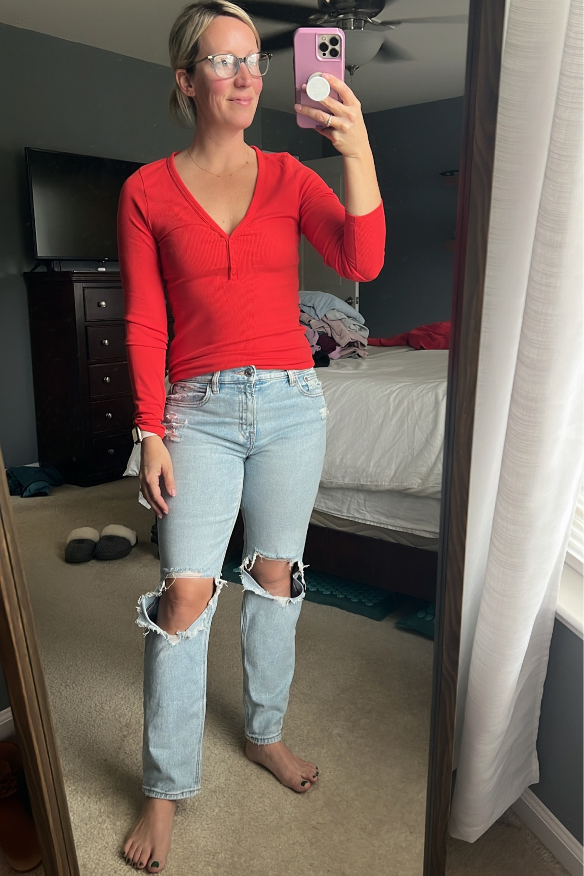 The cutest Henley and best fitting jeans! Wearing a medium in the top (it’s runs small) and a 2 regular in the jeans. I’m 5’4” and 135 lbs for reference!

#LTKFindsUnder100 #LTKOver40
