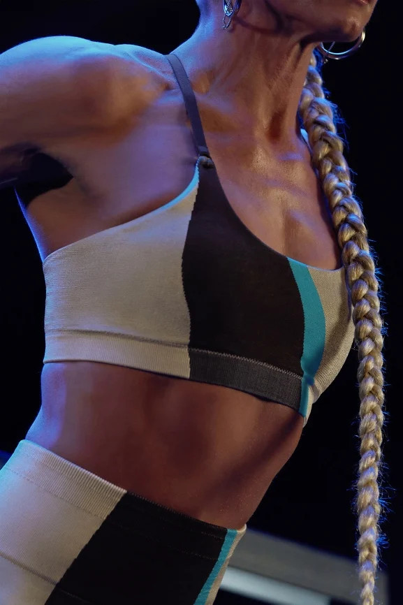 Seamless T-Back Low Impact Sports Bra | Fabletics - North America