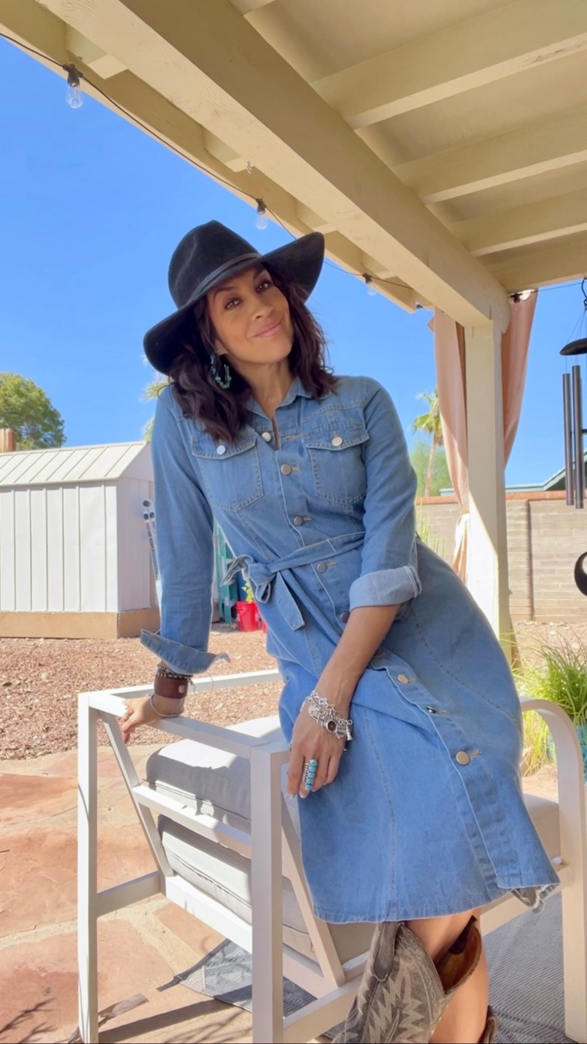 Great denim dress, perfect fall dress 🩵 not to heavy also found another one very similar with short sleeves 

#LTKStyleTip #LTKSeasonal #LTKU