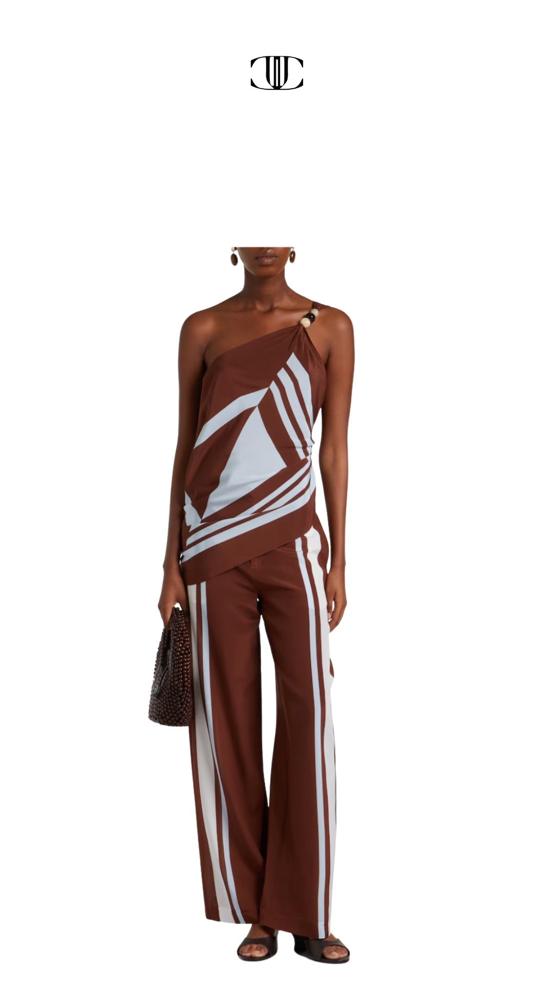 For those of you who love a matching set this top and bottom combo has interesting colors and an interesting cut, making it feel more special.
