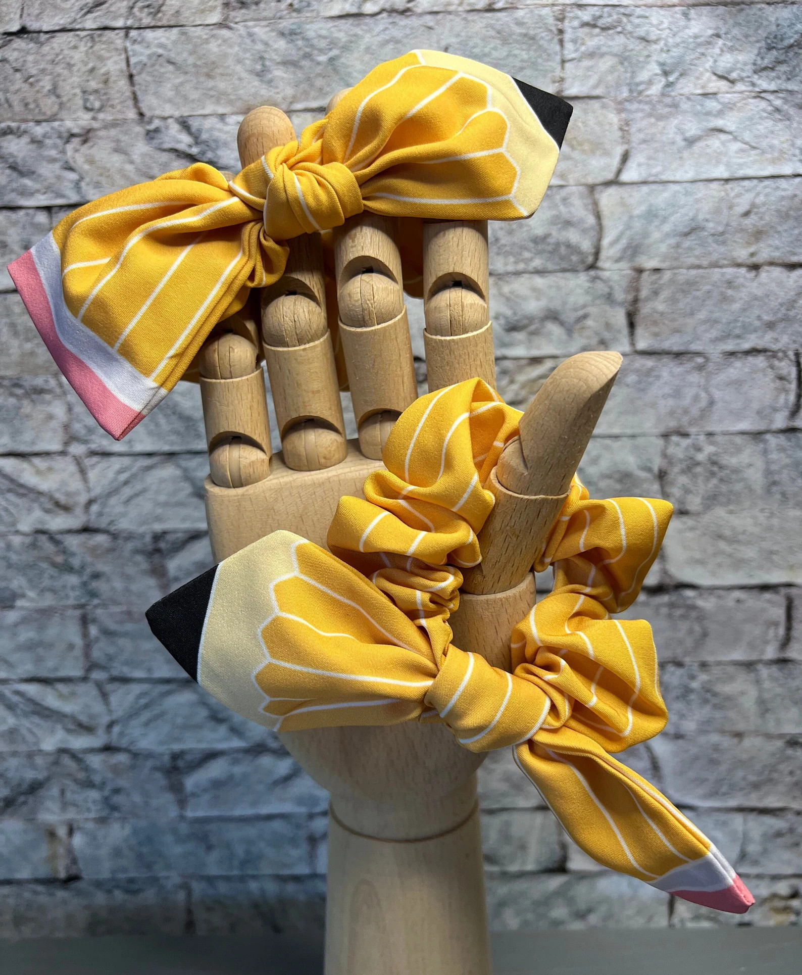 Pencil Scrunchie. Back to School Scrunchie. Teacher Scrunchie. Pencil Scrunchie With Bow. Teacher... | Etsy (US)