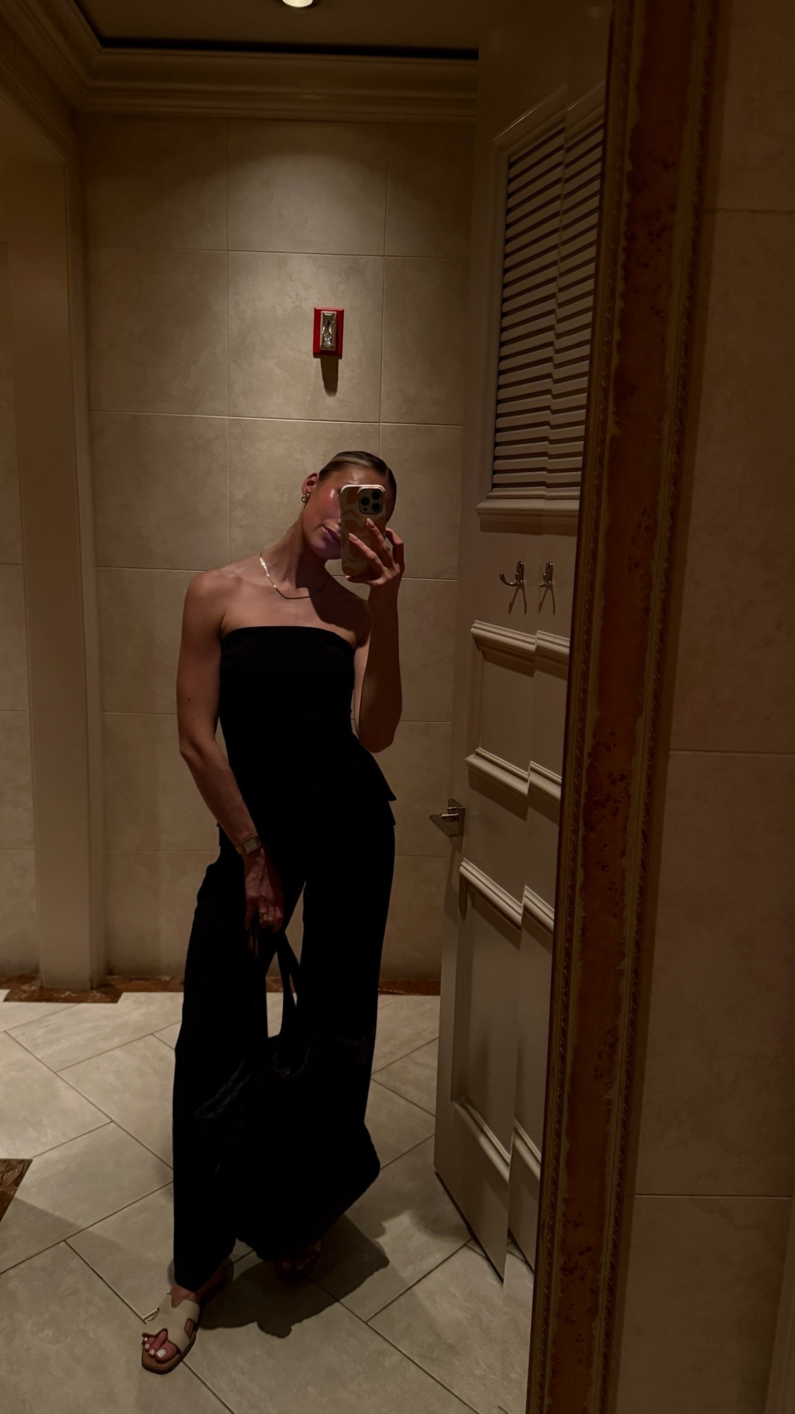 🖤🖤🖤

#LTKOver40 #LTKBeauty #LTKStyleTip