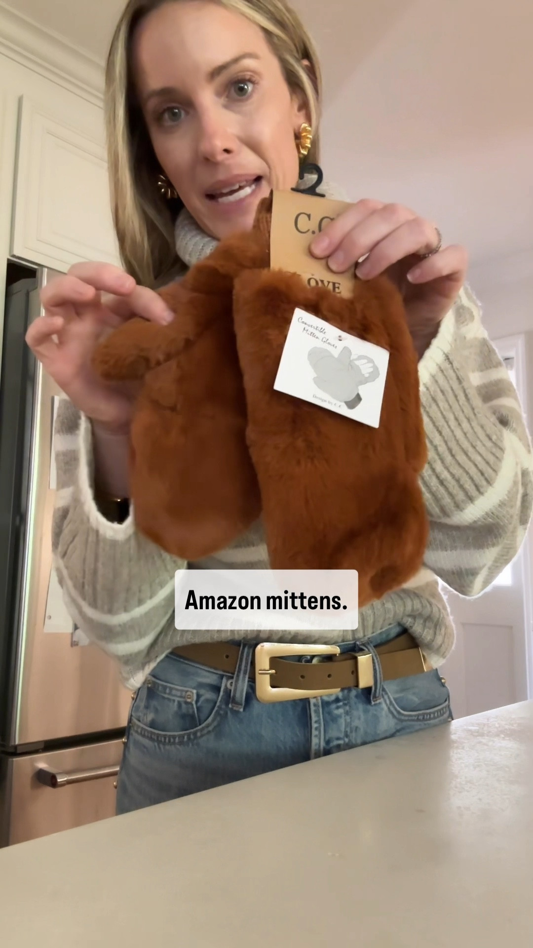 Under $20 and an awesome gift idea! Especially for all of the ski bunnies 🎿 so soft and cozy! 

#LTKFindsUnder50 #LTKCyberWeek