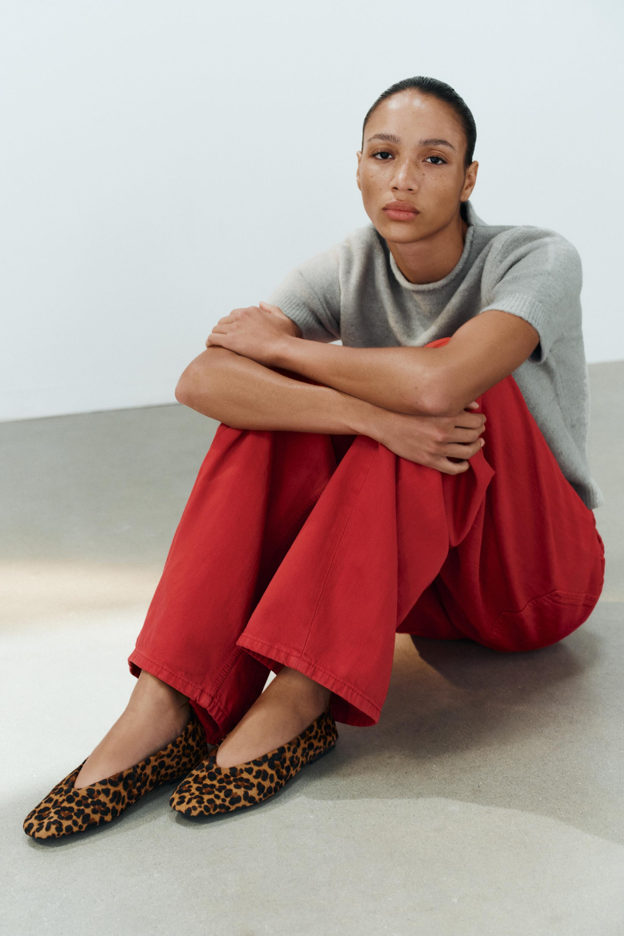 TEXTURED LEATHER PRINTED BALLET FLATS | Zara US