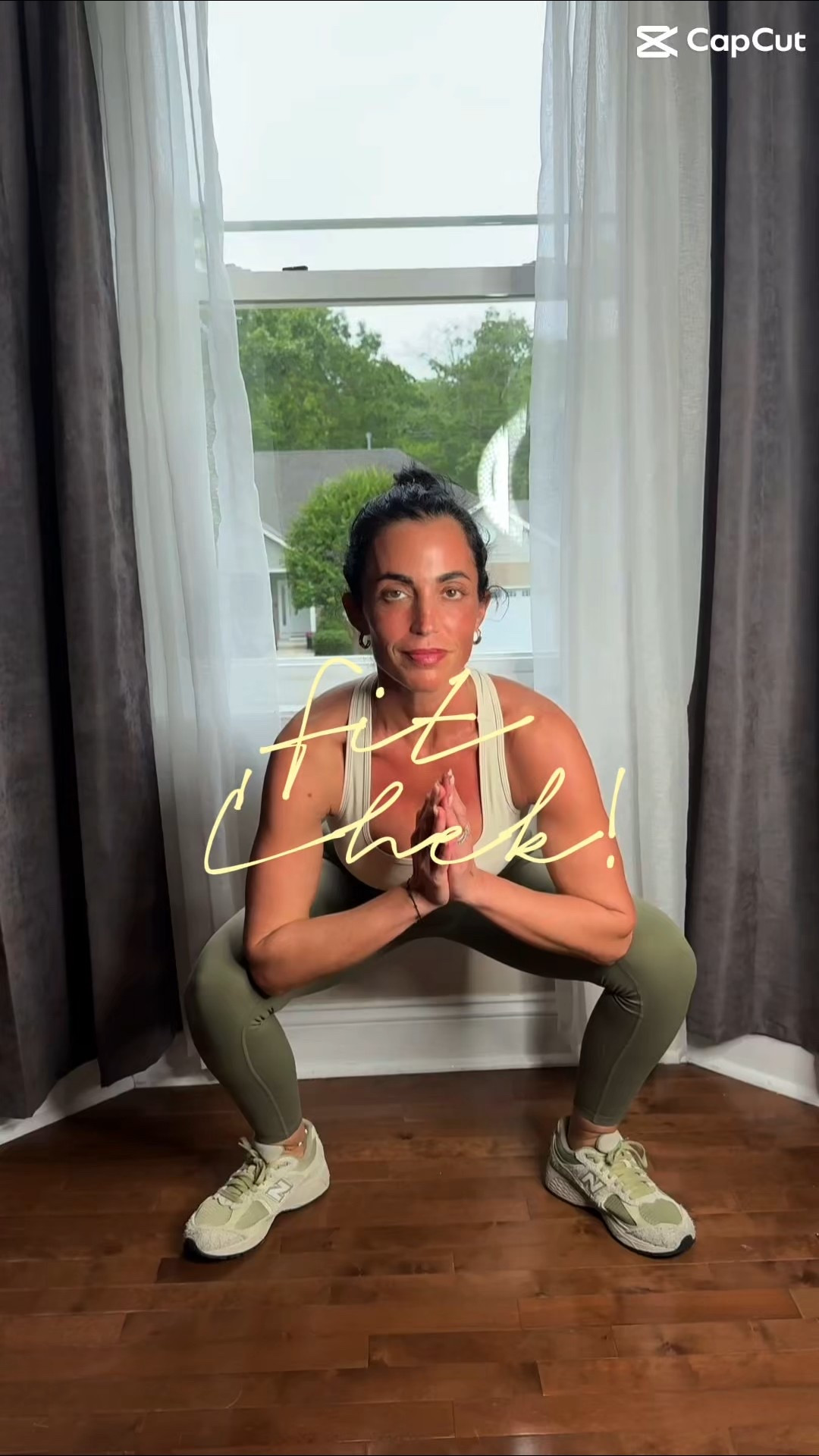 Turned cleaning day into a dance party with my pup 🐶 thanks to these Halara UltraSculpt SoCinched leggings (Grass Gray, S). Tummy control, booty lift, and pockets 🙌 

#Halara #LTKfit

#LTKActive #LTKStyleTip #LTKSummerEdit