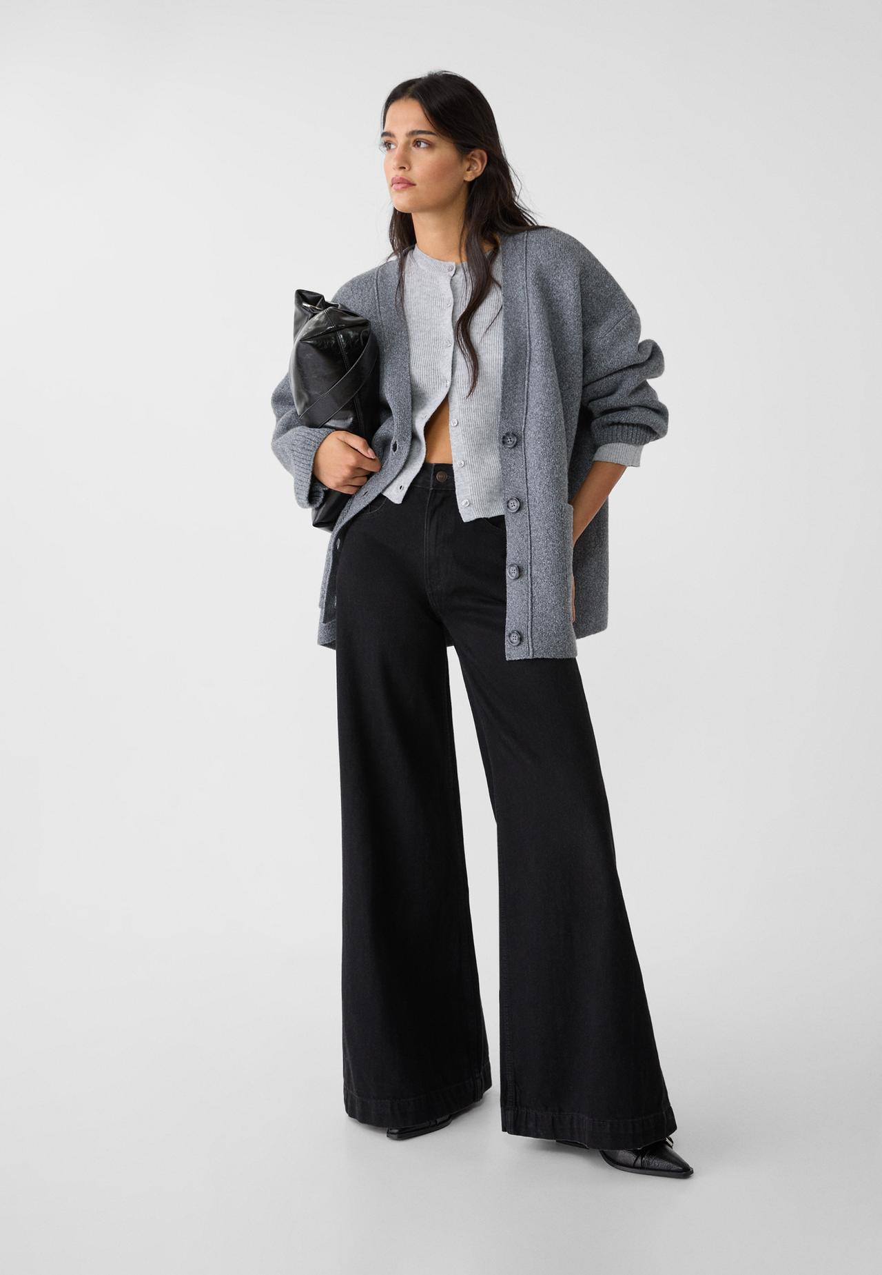 D71 flared jeans met wijde pijpen39,99 € Selecteer maat | Stradivarius (NL)