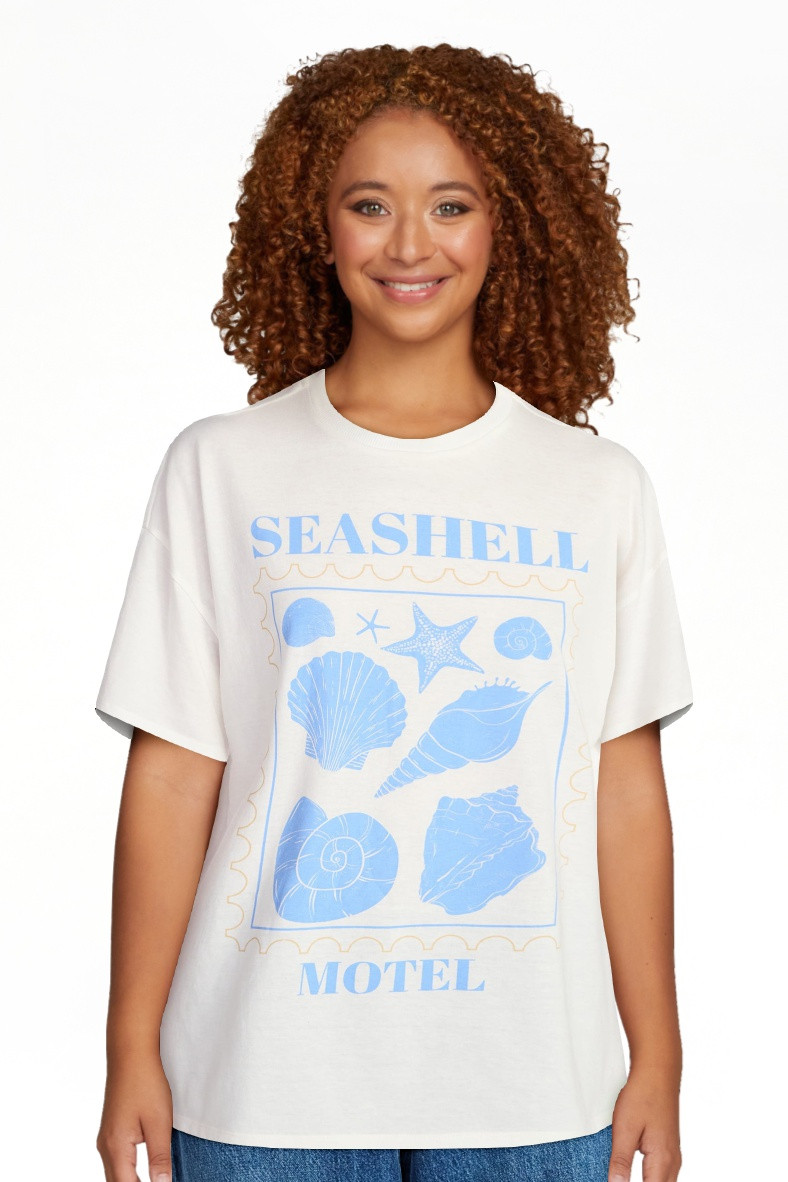 No Boundaries Washed Graphic Boyfriend Tee, Women's XXS-XXL | Walmart (US)