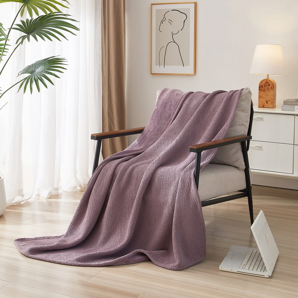 Mainstays Reversible Cozy Boucle Chenille Plush Throw, Purple 50" x 70" | Walmart (US)