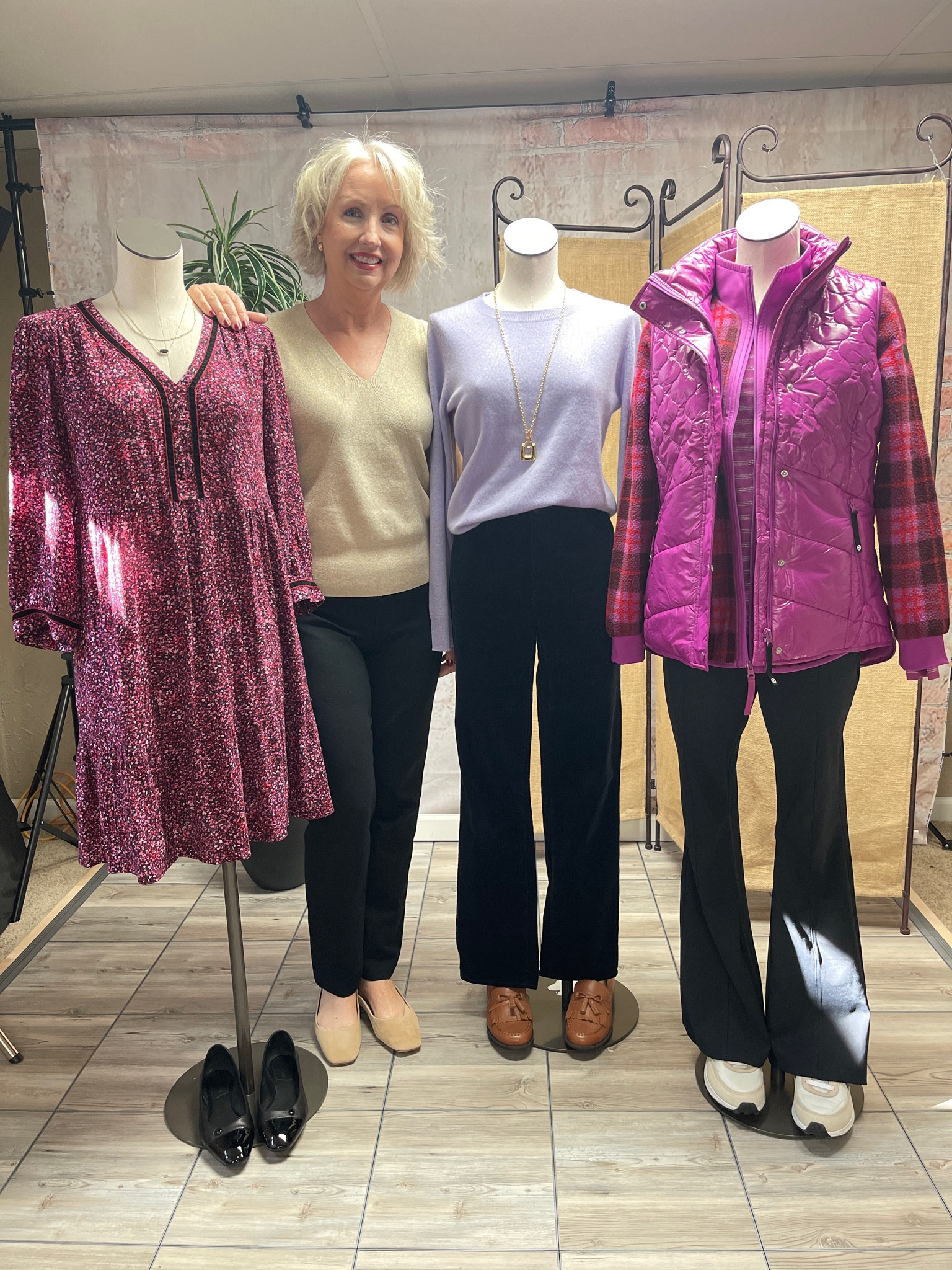 INSTAGRAM LIVE 11/2/23 - Thanksgiving hostess outfit ideas - I’ve put together 3 outfit ideas for Thanksgiving and these are especially appropriate if you are hosting the Thanksgiving meal in your home. I’ve got outfits from super casual for family gatherings to a little dressy  

#LTKover40 #LTKSeasonal #LTKHoliday