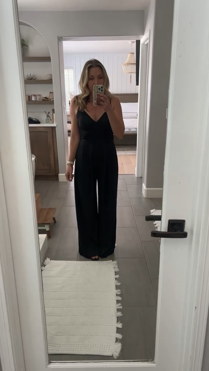 This is a perfect romper from Abercrombie! So comfortable and easy to dress up or down! You all have loved it! 

#LTKover40 #LTKstyletip #LTKworkwear