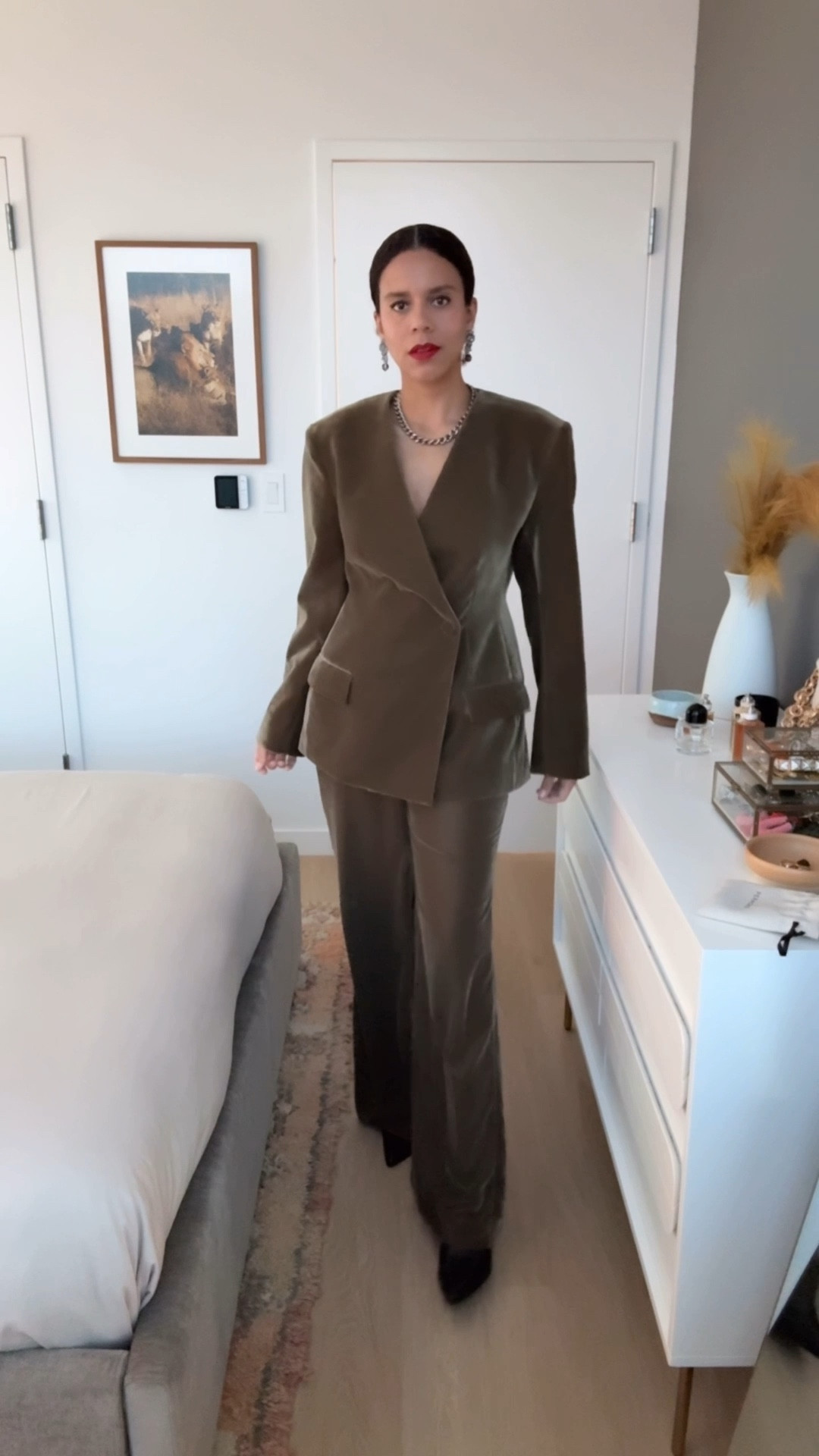 The viral H&M suit. Perfect for the holidays and beyond  

#LTKOver40 #LTKootd #LTKHoliday