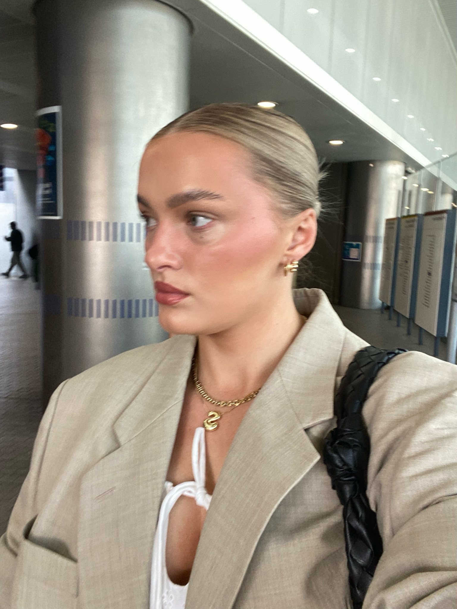 Makeup routine for work // long lasting makeup // refy beauty 


#LTKbeauty #LTKeurope #LTKuk