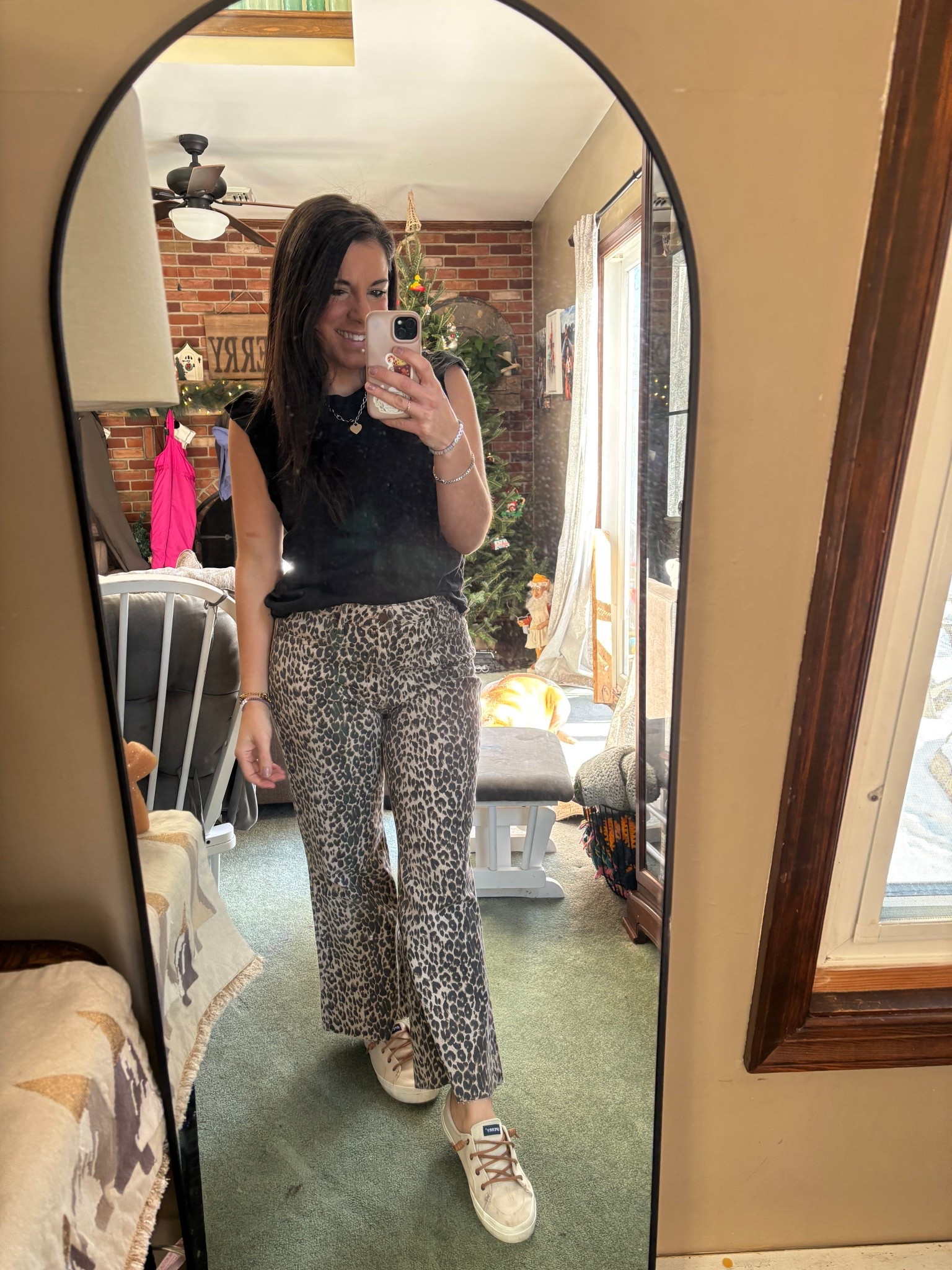 Obsessed with these leopard pants that are perfect for any type of outing  

#LTKHoliday #LTKGiftGuide #LTKdayinmylife