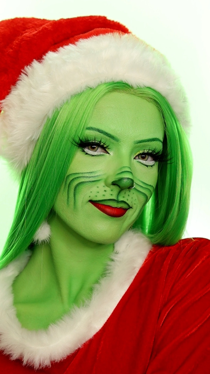 I’M BOOKED 💚❤️😗
products I couldn’t tag:
Sunset Makeup colored foundations in white, green & yellow & green setting powder
Kimchi Chic Beauty the most concealer in solid white (code piperartistry for $$$ off)
P. Louise Cosmetics eye primer in green with envy
Makeup Revolution the grinch palette
Morphe 10g x GLSEN up palette 
Colourpop Cosmetics new money palette
NYX Professional Makeup lip liner in brick house, & liquid suede in kitten heels
Eldora False Eyelashes in B804
Pinky Paradise contact lenses in eurasia khaki

#LTKgrwm #LTKBeauty #LTKHoliday