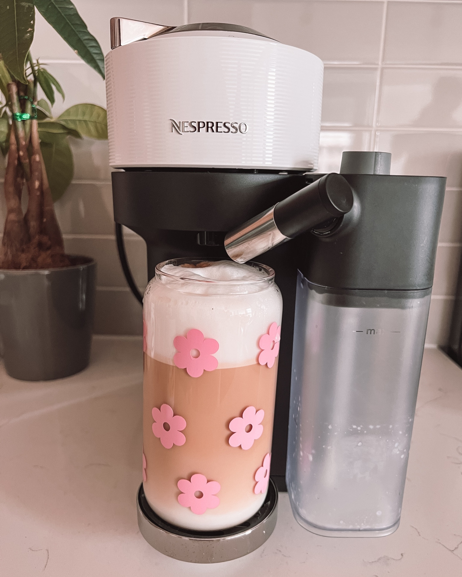 This Nespresso is a life changer! It’s perfect for anyone who loves iced coffee 🤍

#LTKhome