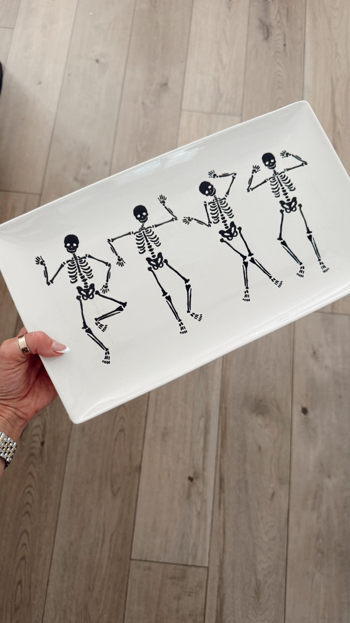 Dancing Skelton ☠️ serving dish. Great to bring to any Halloween partyHalloween

#LTKHalloween #LTKFamily #LTKFindsUnder50