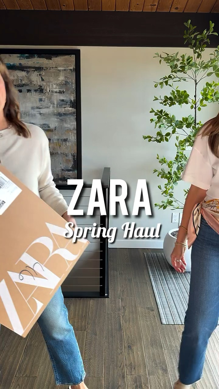 Comment SHOP for links!🛍️ How good is Krista’s @Zara haul? I’ll be the judge of that!🙋🏼‍♀️😄

I’m giving most things two thumbs up, but there’s a couple things, like culottes, where I’m still on the fence! Overall I’d say Krista did amazing! And bonus points for everything fitting!😅👏🏼

What catches your eye? We think Zara is killing it this spring! Sizing can be all over the place, but Krista had great success using their size guide on the website. 
HOW TO SHOP:
1️⃣Comment SHOP and we’ll send outfit links to your DM https://liketk.it/65gO6
2️⃣Click link in bio to shop on our LTK
3️⃣Watch our stories for links

#zarahaul #zaralook #springoutfit #fashionover50 #seattlefashionblogger 

Work outfit, spring outfit, office outfit, white pants, floral top, leather culottes, midi skirt, summer tops