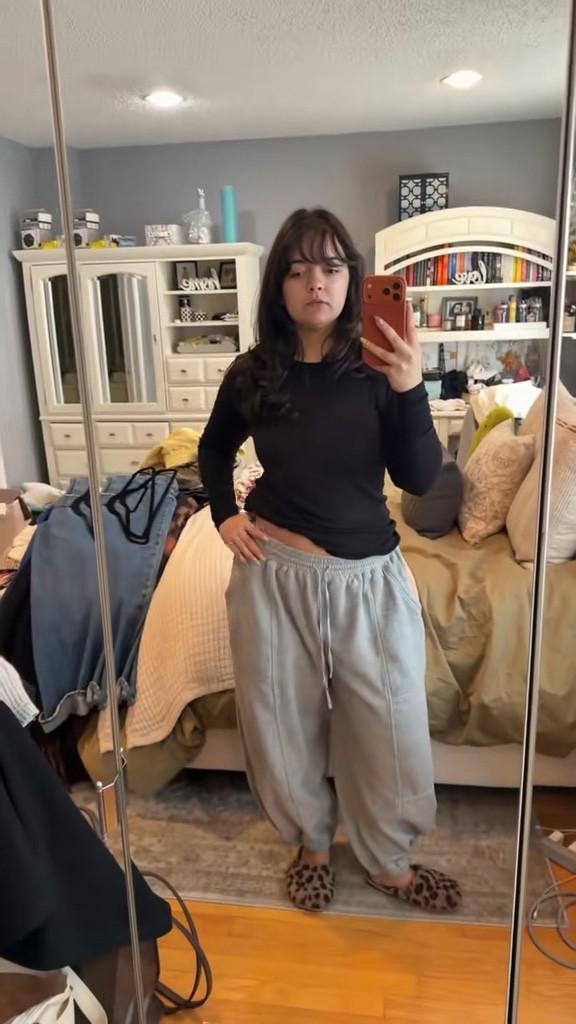 bakemas day 3 ootdd

#LTKootd #LTKHoliday #LTKdayinmylife