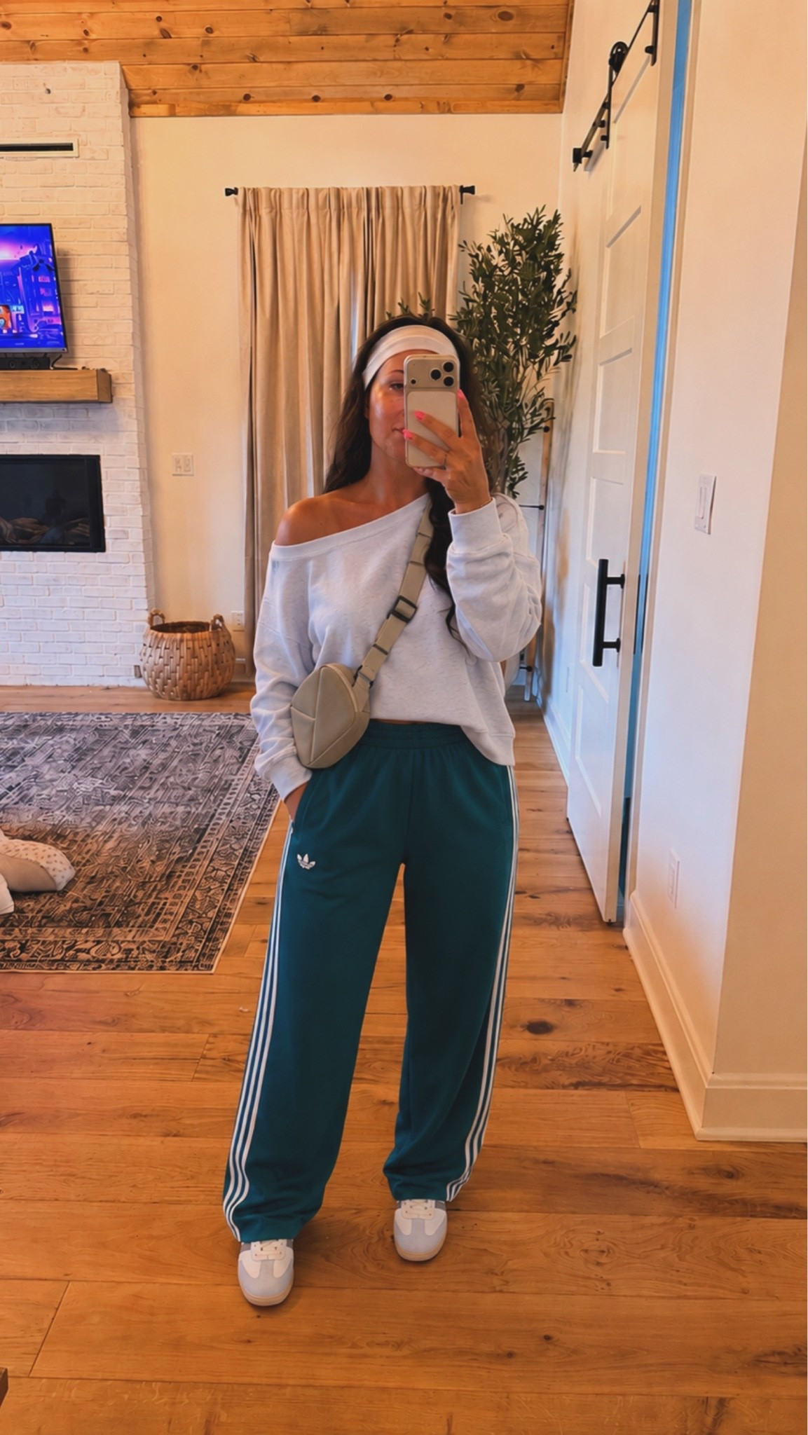 Casual OOTD rocking these new Adidas pants!! ￼

#LTKootd #LTKgrwm #LTKOver40