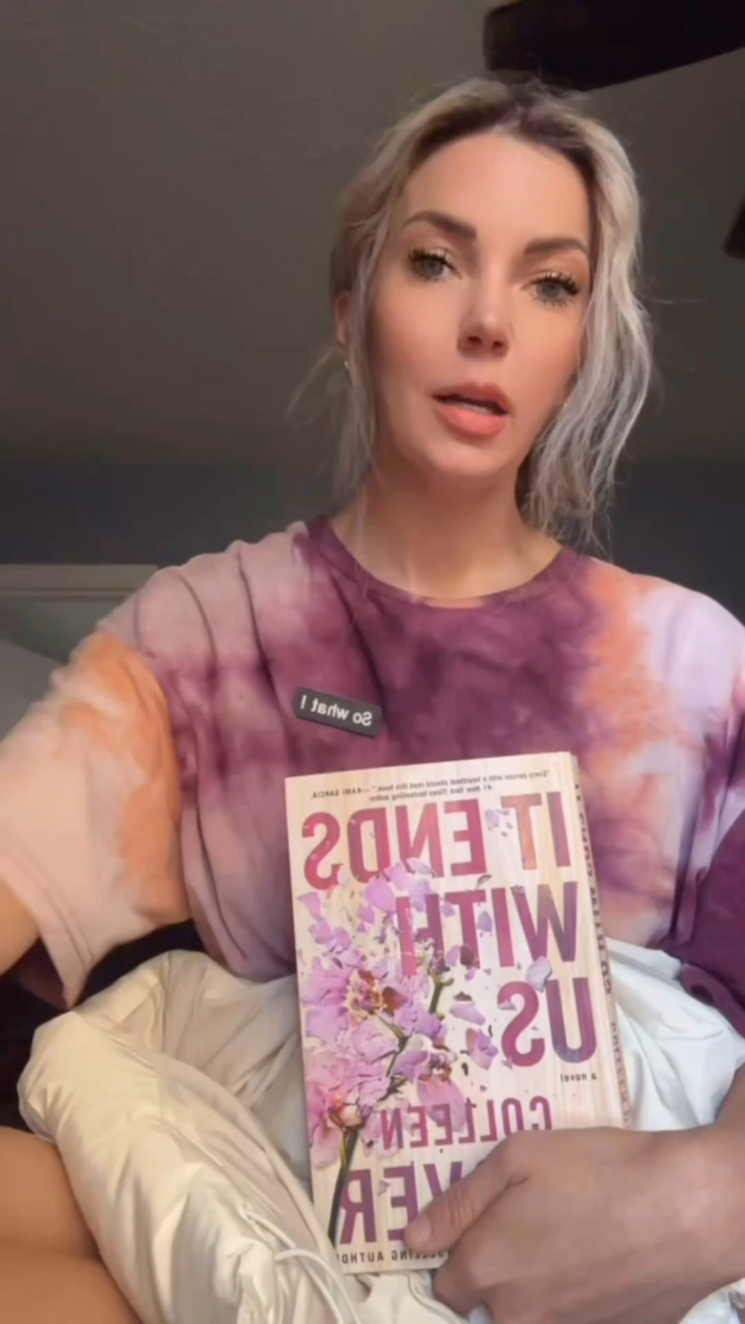 💐 It Ends With Us by Colleen Hoover is one of those books that stays with you long after the last page. Emotional, raw, and unforgettable — a story about love, strength, and finding the courage to break cycles. 📖✨

Have you read this one yet?

#ItEndsWithUs #ColleenHoover #BookTok #EmotionalReads #MustRead #RomanceBooks #BestsellerBooks #ReadersOfInstagram #Bookstagram #BookLovers

#LTKSeasonal #LTKU #LTKTravel