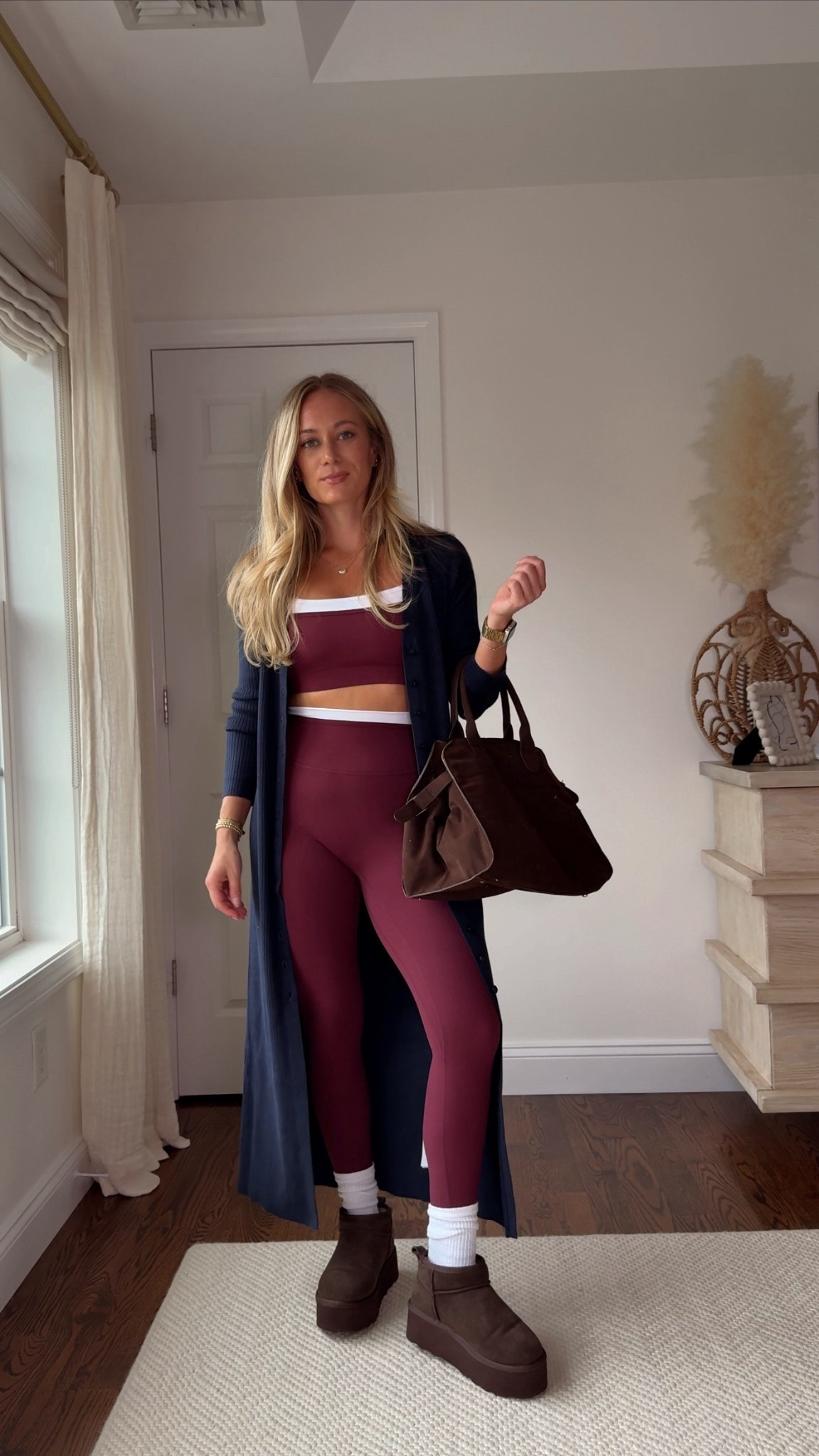 Abercrombie LTK Fall sale🍂 YPB workout set in size small paired with their navy blue sweater dress and chocolate brown Uggs in size 7.5🤎✨


Abercrombie fall sale, fall outfits, YPB active wear, chocolate brown Uggs, fall fashion, fall workout outfit 

#LTKActive #LTKStyleTip #LTKFallSale