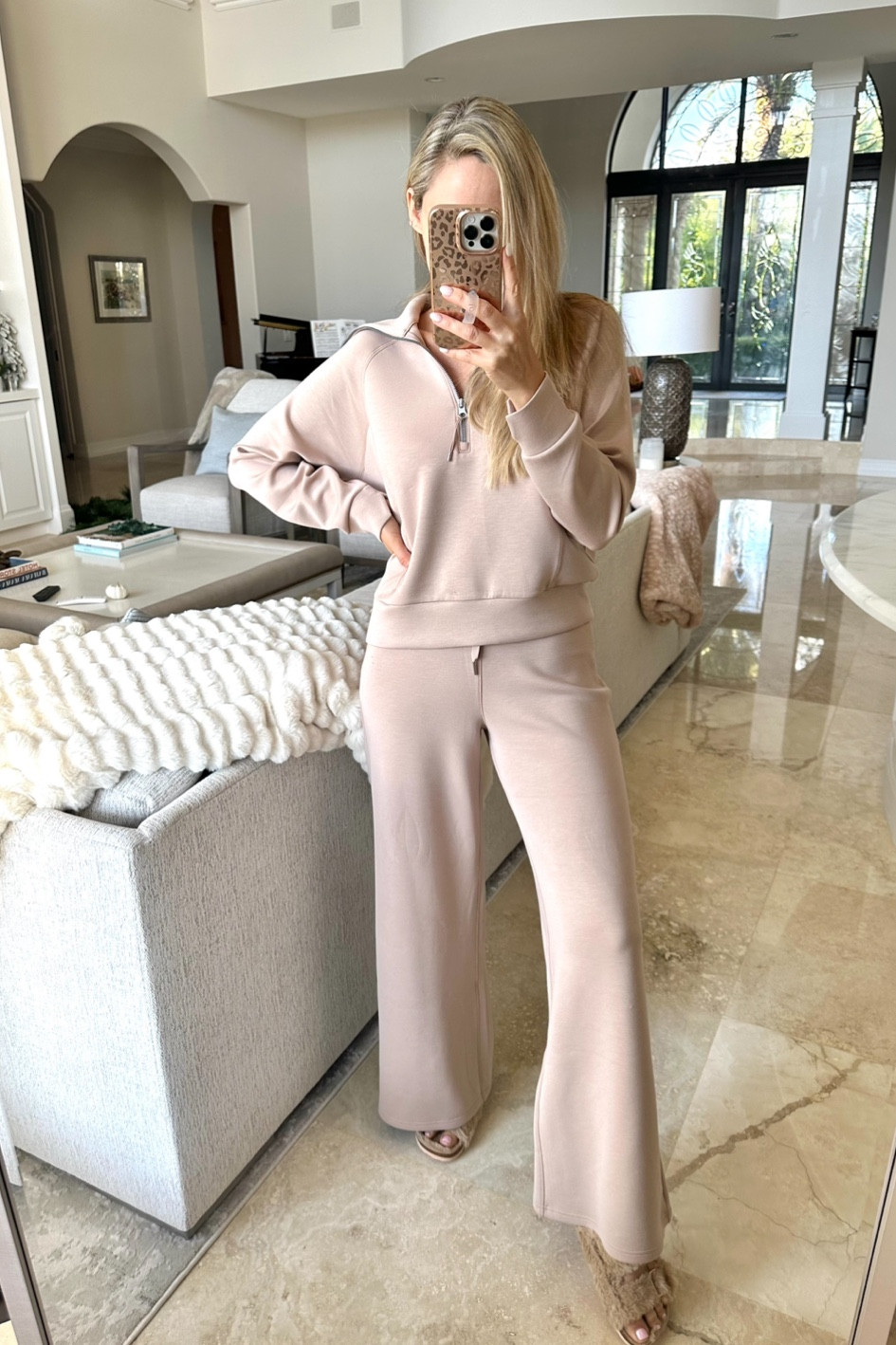 SPANX lounge set! So cozy! Obsessed code: Jessxspanx 

#LTKunder100 #LTKFind #LTKsalealert