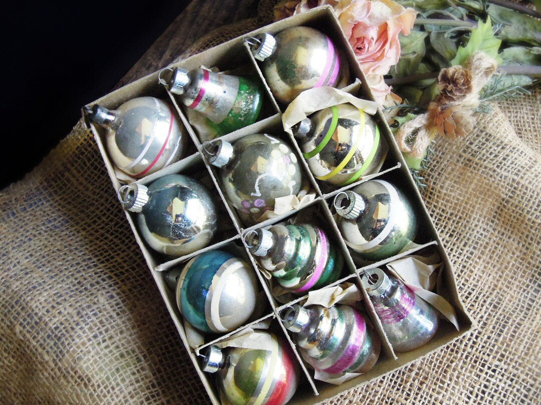 Twelve Vintage Shiny Brite Ornaments 2 Premier Ornament in Box - Etsy | Etsy (US)