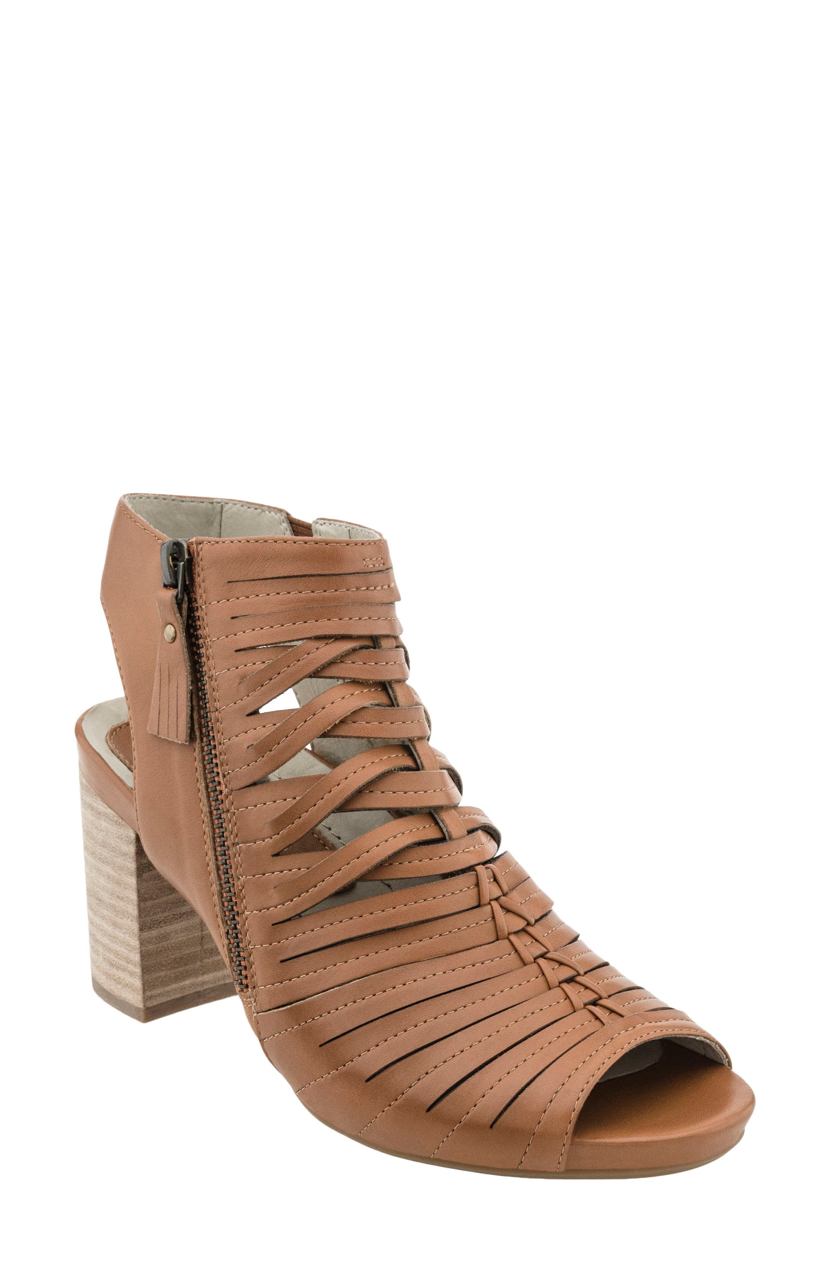 Siena Caged Sandal | Nordstrom