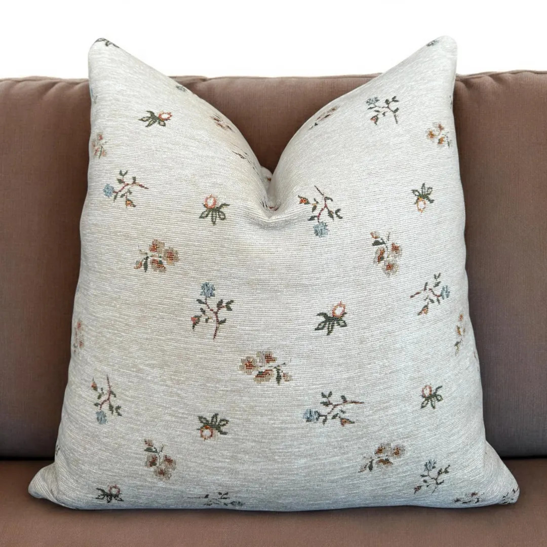 Minimalist Floral Tapestry Pillow Cover , Neutral Vintage Style Couch Pillowcase , Small Flower T... | Etsy (US)