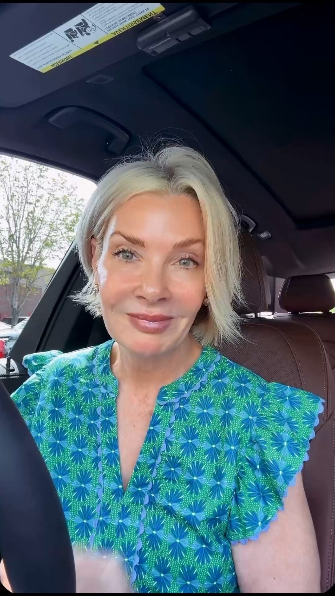 Launch Day! I am wearing medium’s in everything!!! Code KARI will save you 20% over the next 24 hours!!!!

#LTKootd #LTKSaleAlert #LTKPlusSize