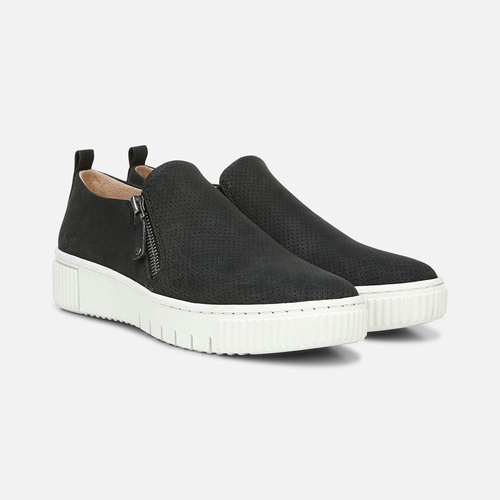 SOUL Turner Slip On Sneaker | Naturalizer