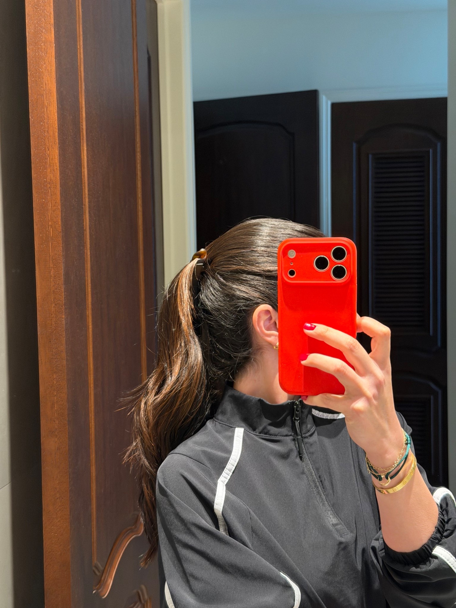 Love banana clips because they hold my hair perfectly and they don’t crease your hair 

#LTKootd #LTKgrwm #LTKselfcare