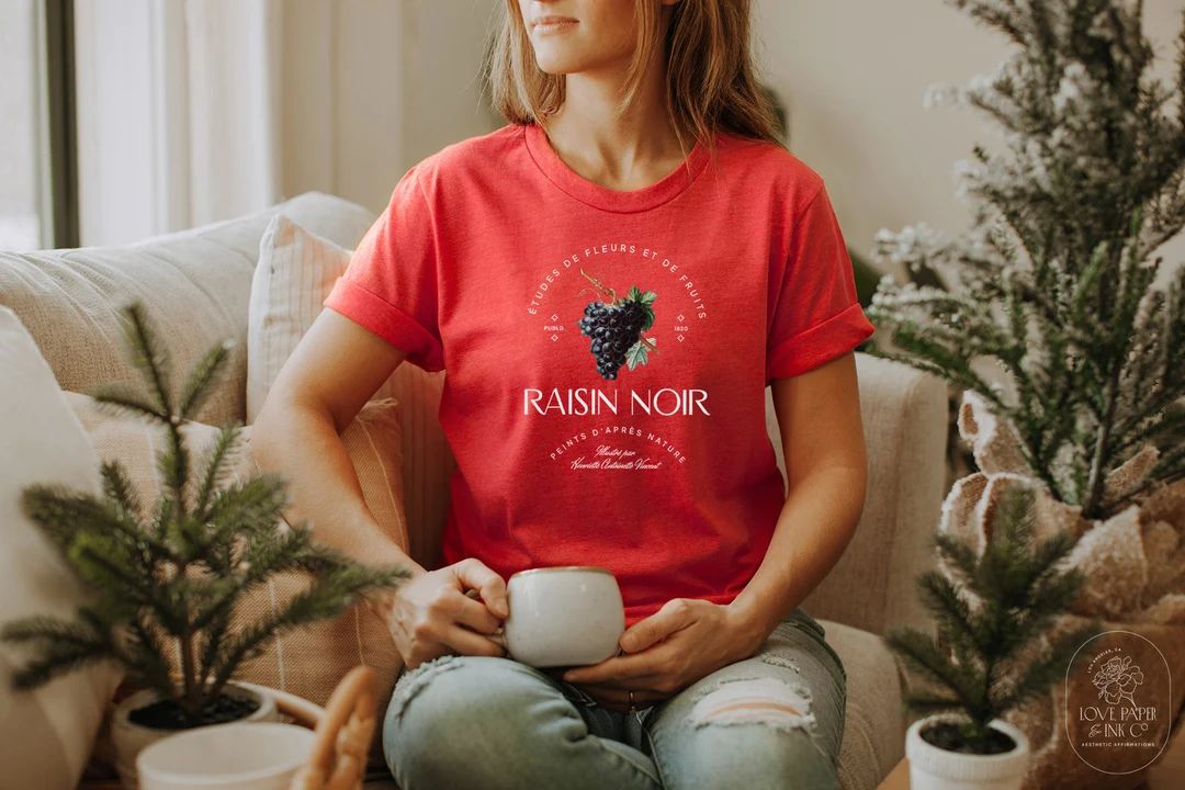 Raisin Noir Vintage Art Women's T-Shirt / Aesthetic T-Shirt, Best Friend Gift, Gift for Art Lover... | Etsy (US)