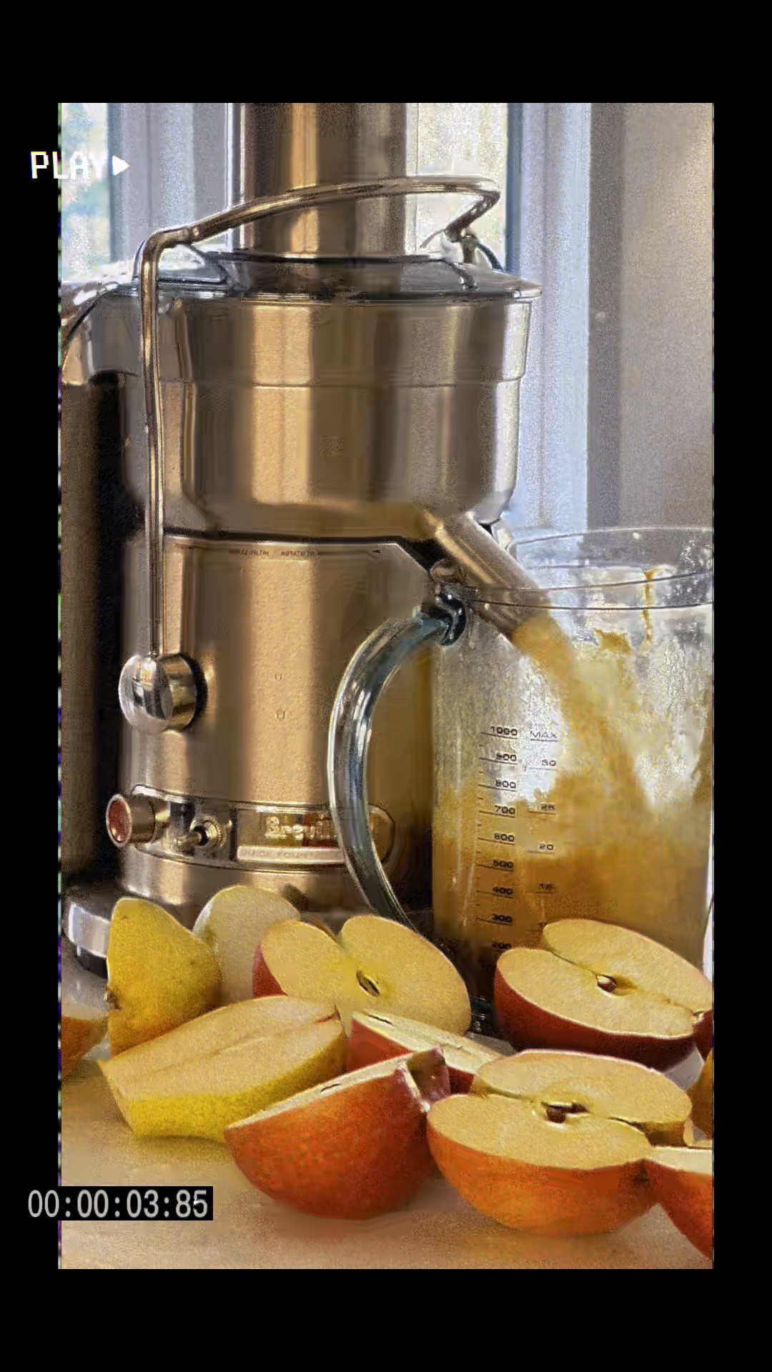 Hello to my new obsession 🫶🏼 Juicing game upgraded with this breville beauty. Fresh juice on repeat 🔁🍋🍐🍎✨ purchased on Amazon! Easily one of my favorite purchase so far of 2025. 

#LTKVideo #LTKhome #LTKActive